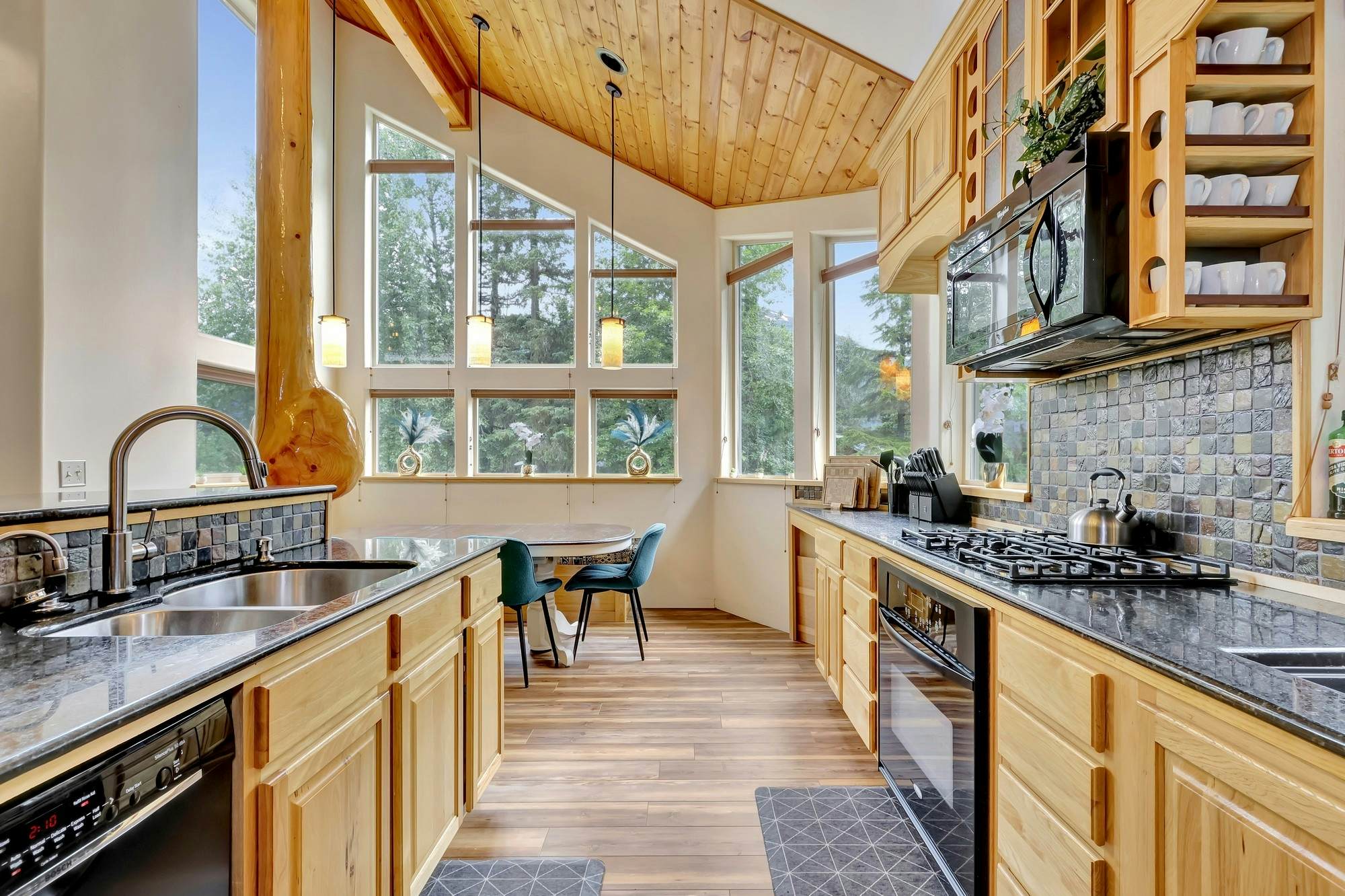 The Aurora at Timberline