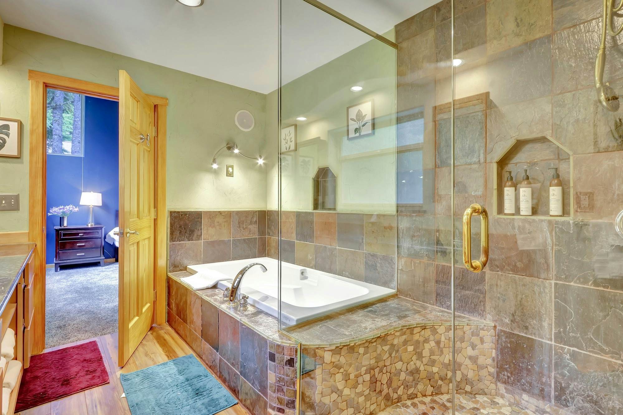 The Aurora at Timberline