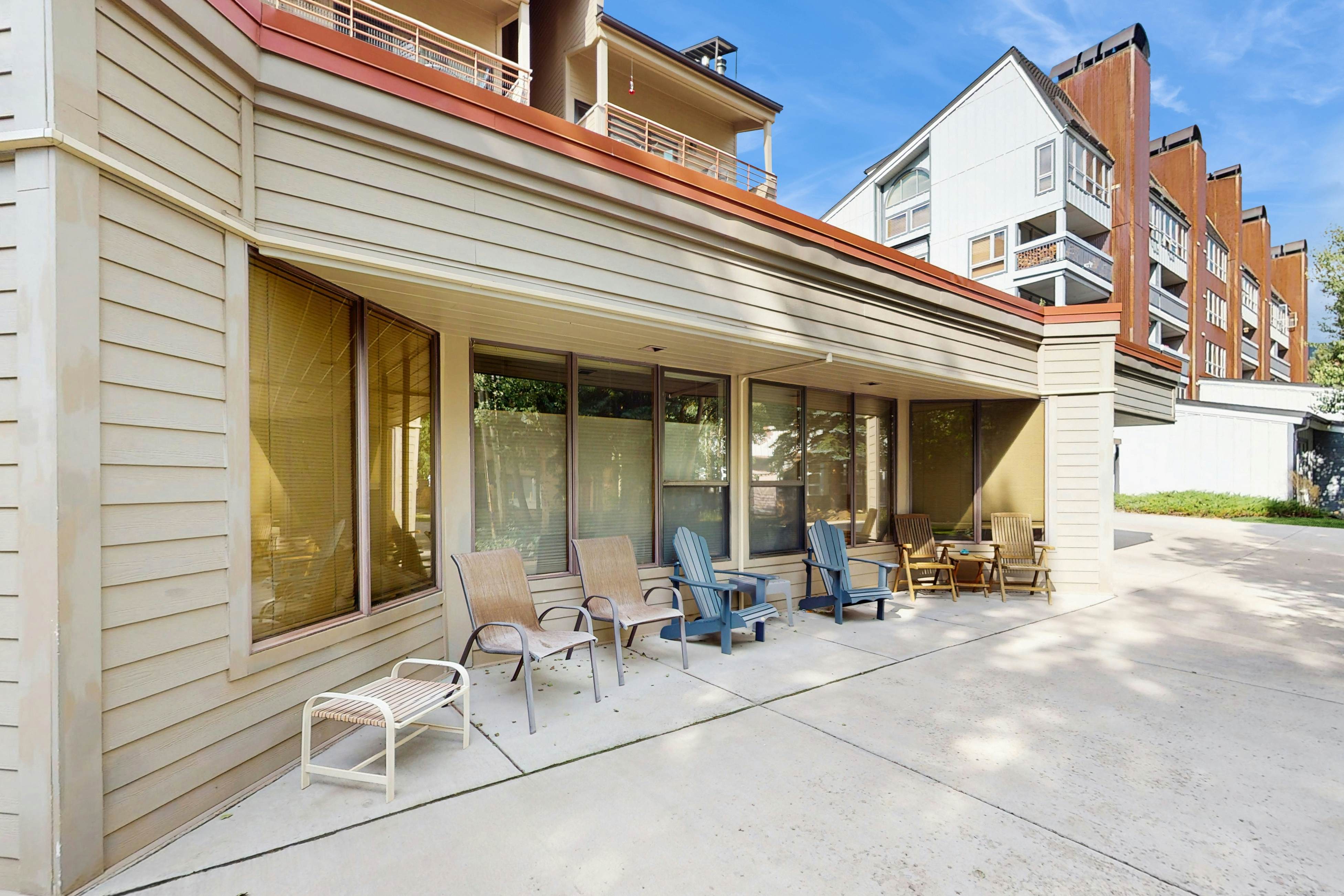 Ski Run Condominiums 203