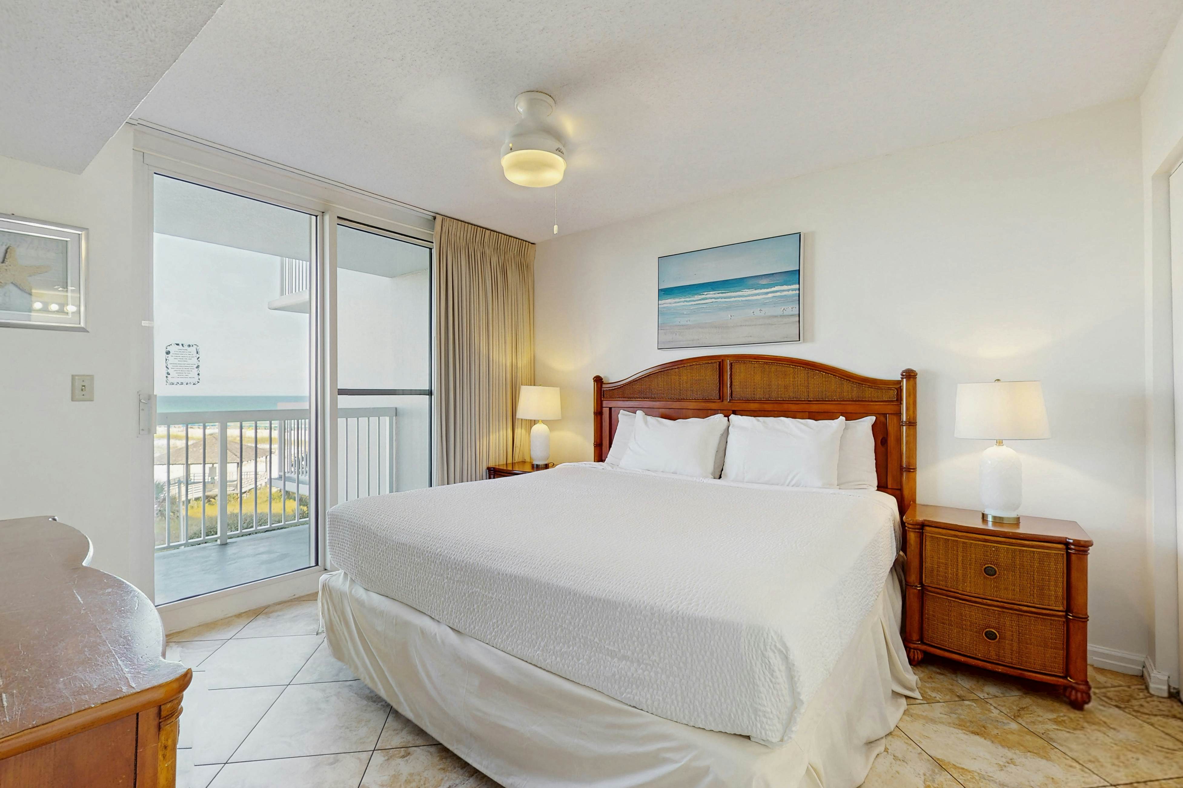 Pelican Beach Resort 415