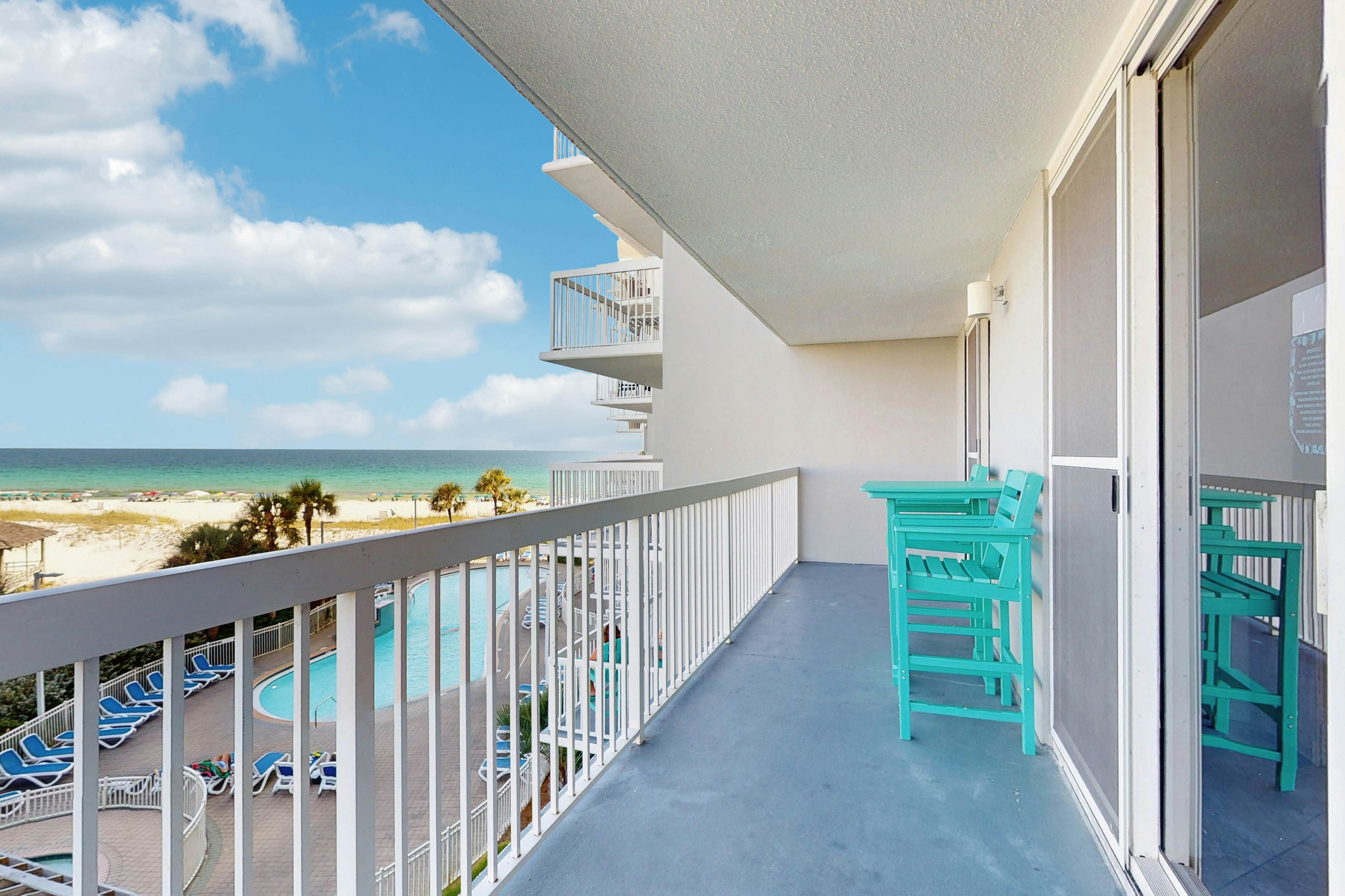 Pelican Beach Resort 415