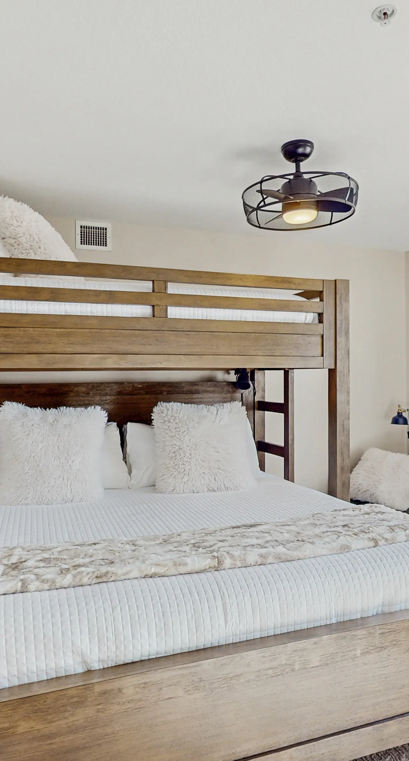 Torian Plum Creekside 616