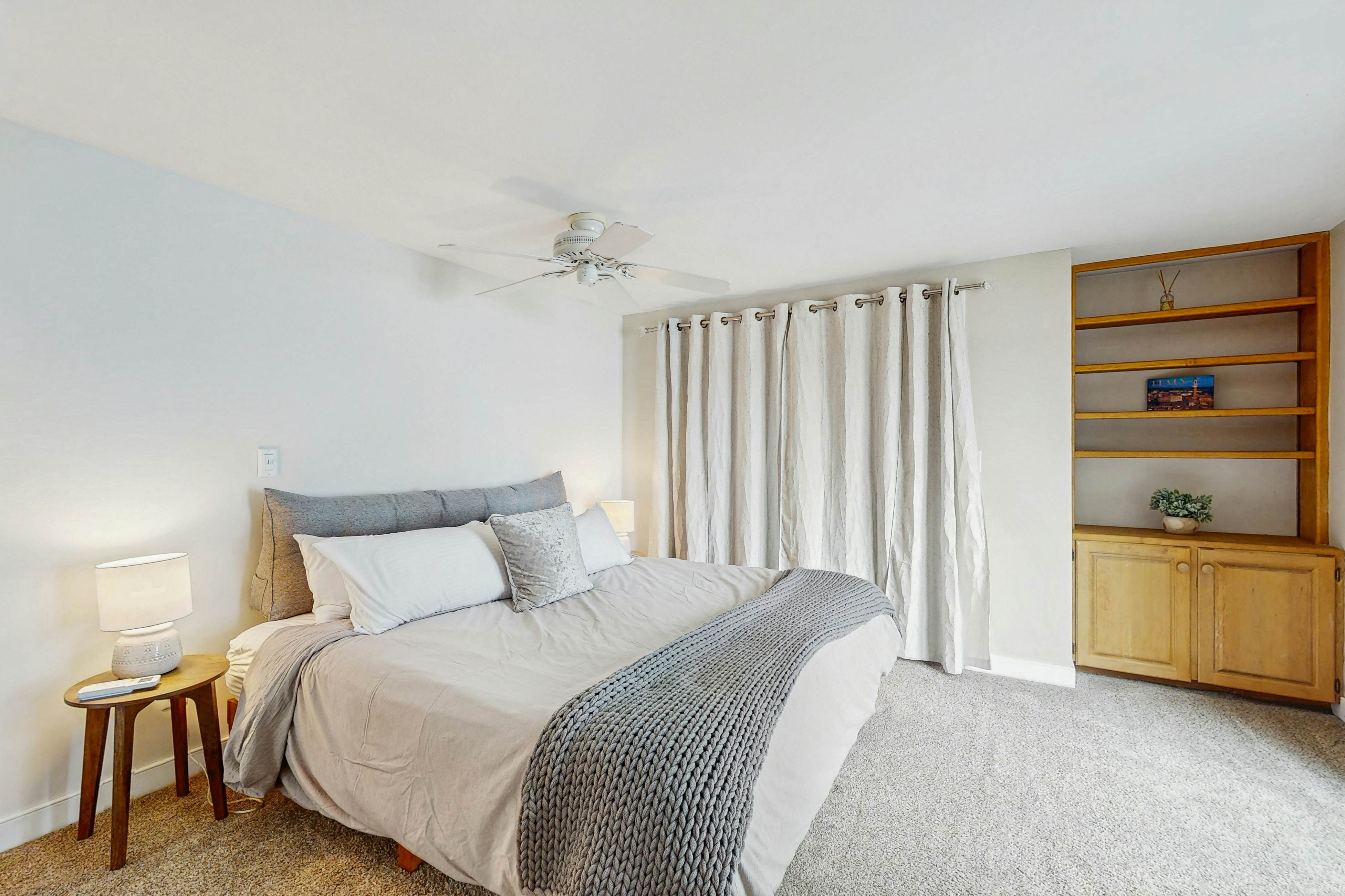 Sunrise House on Lake Champlain