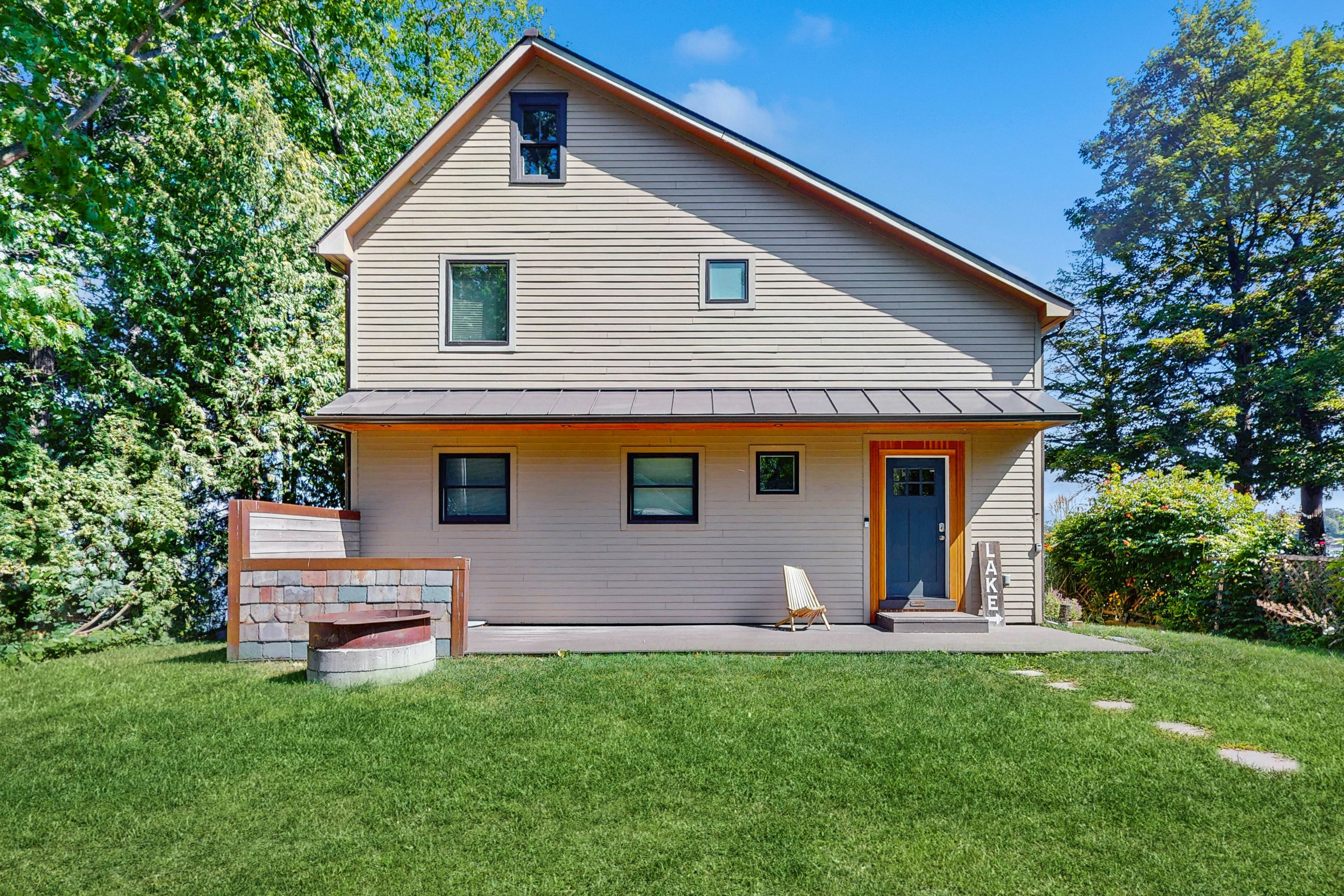 Sunrise House on Lake Champlain