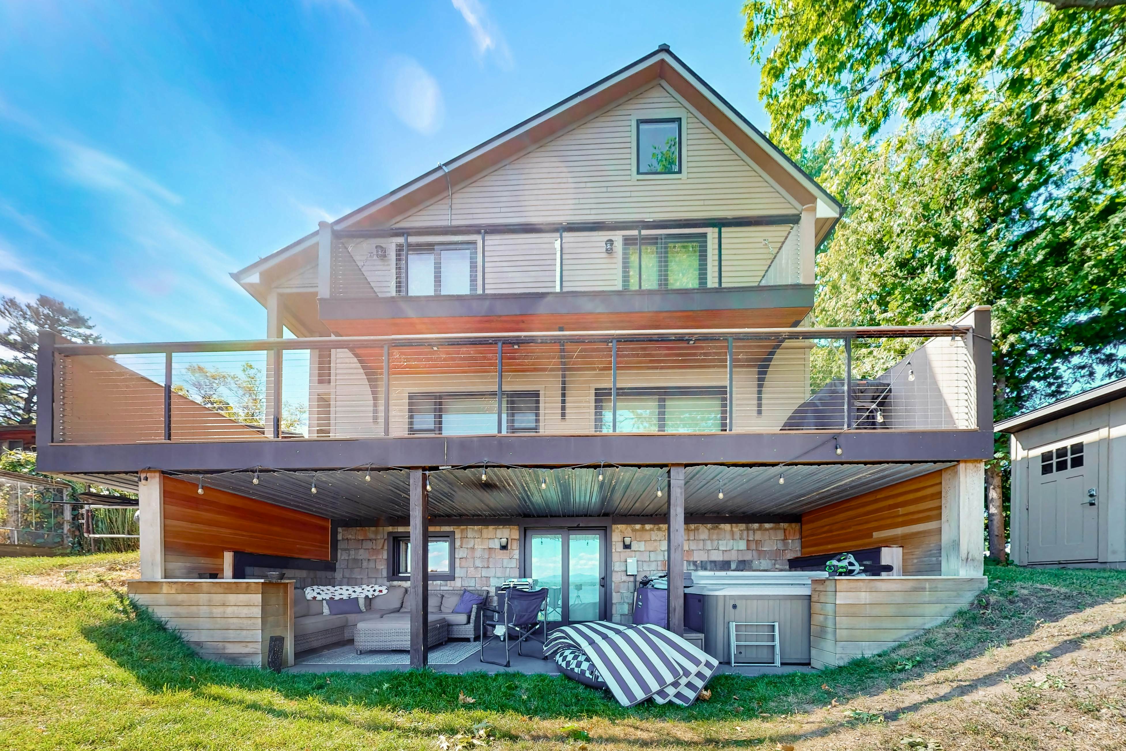 Sunrise House on Lake Champlain