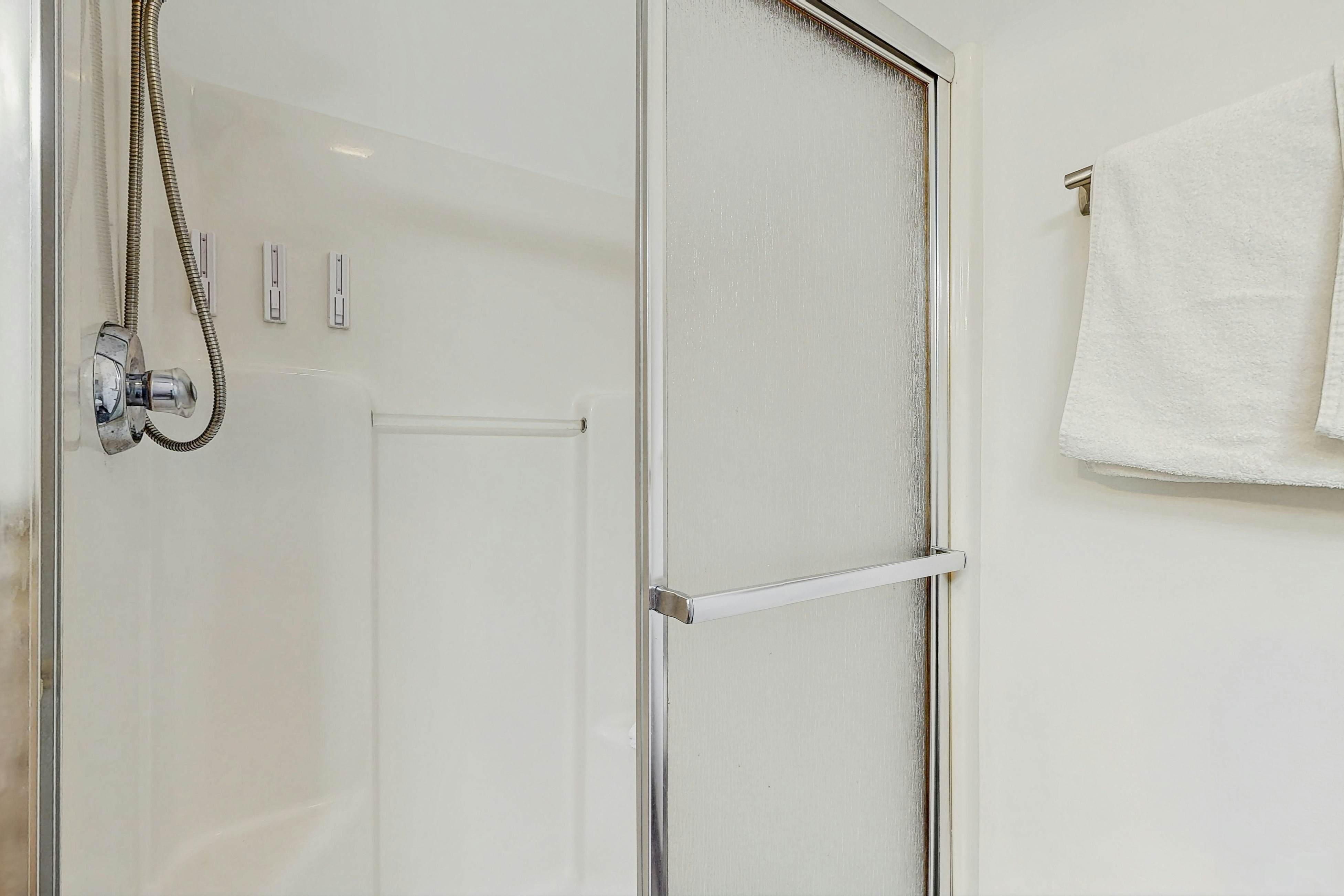 The Tides - 19994 Sandy Bottom Cir, Unit #8105