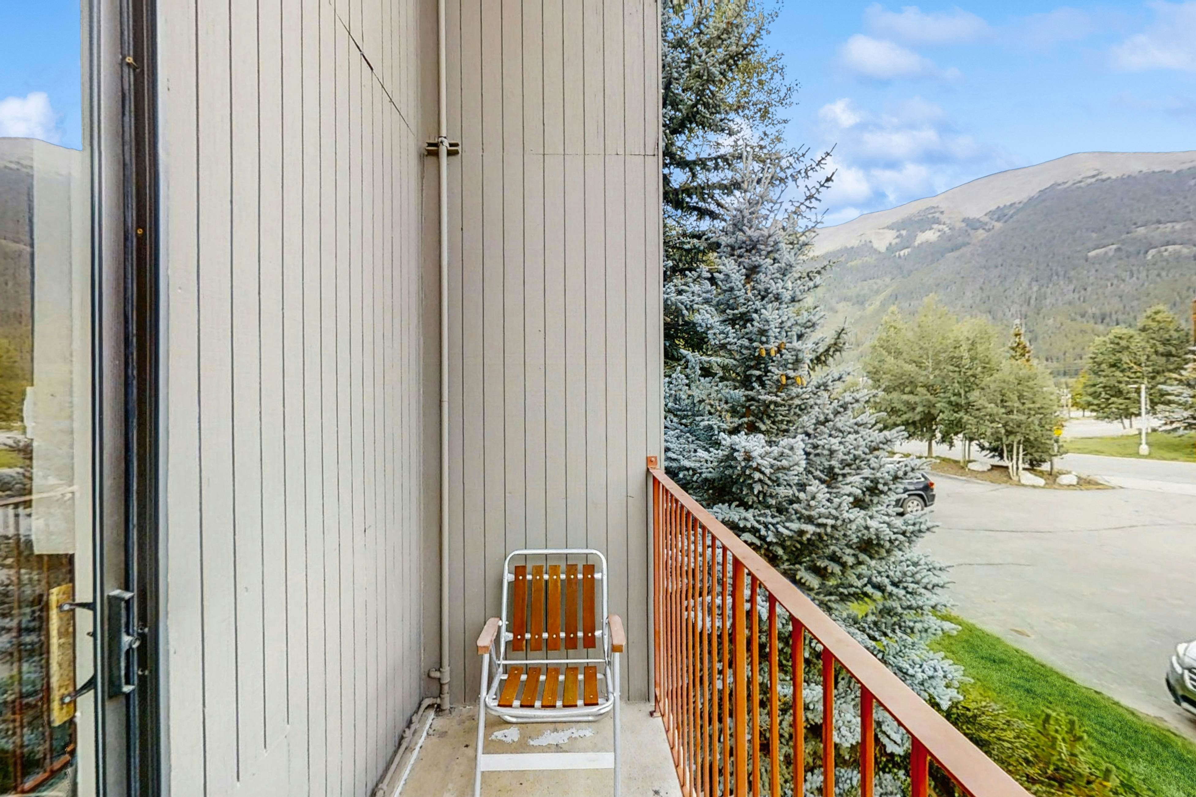 Summit House East 112