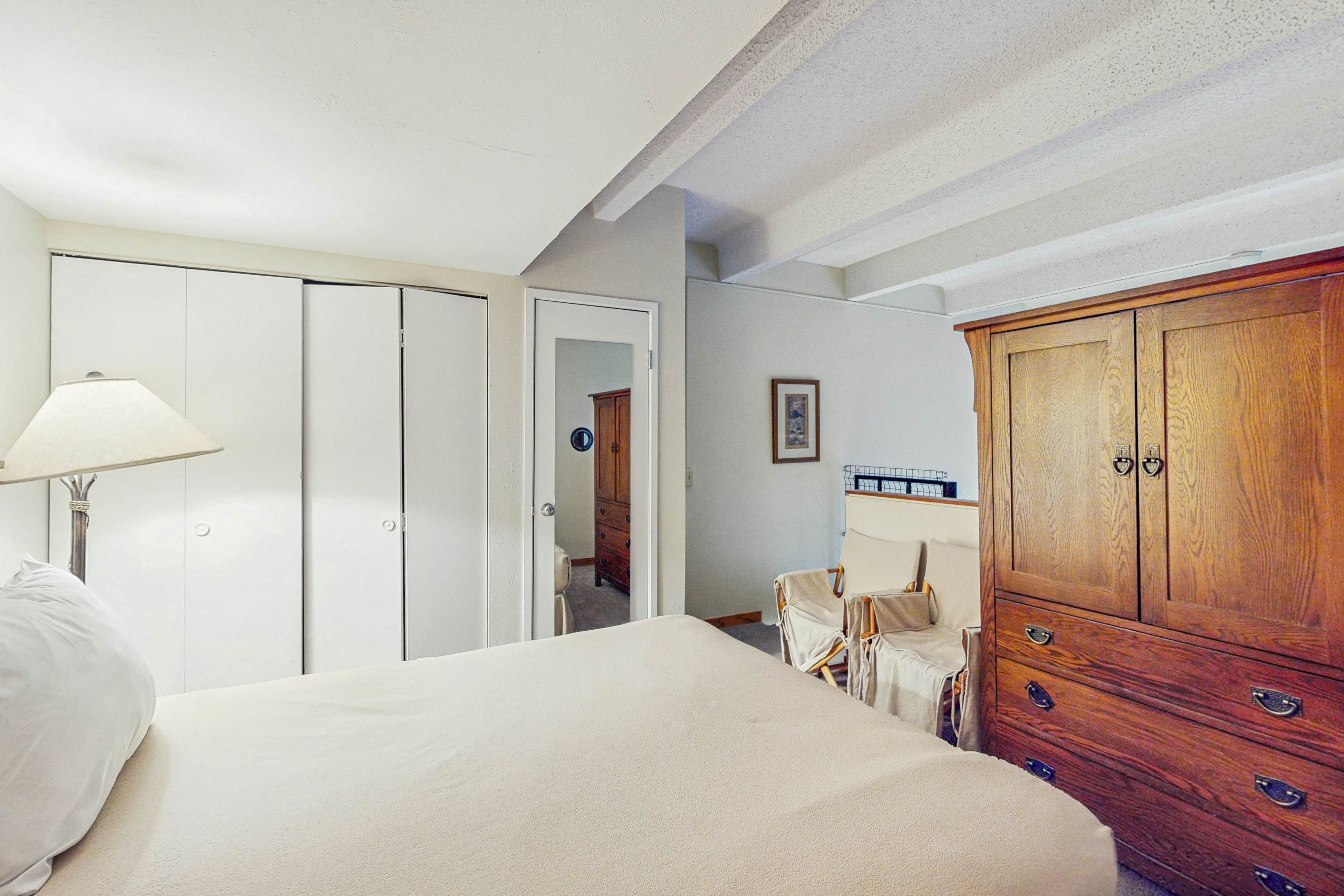 Summit House East 112