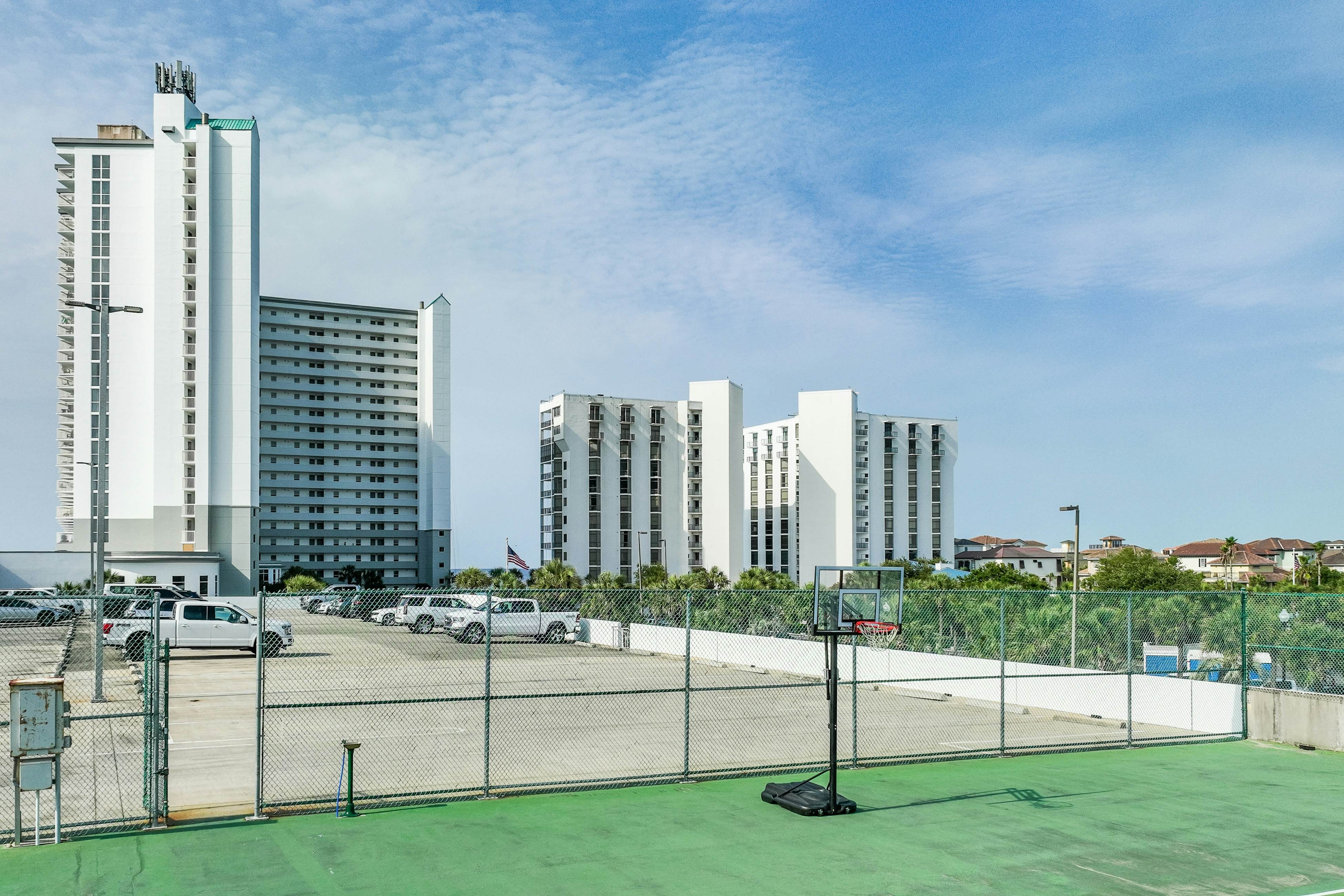 Pelican Beach Resort 415