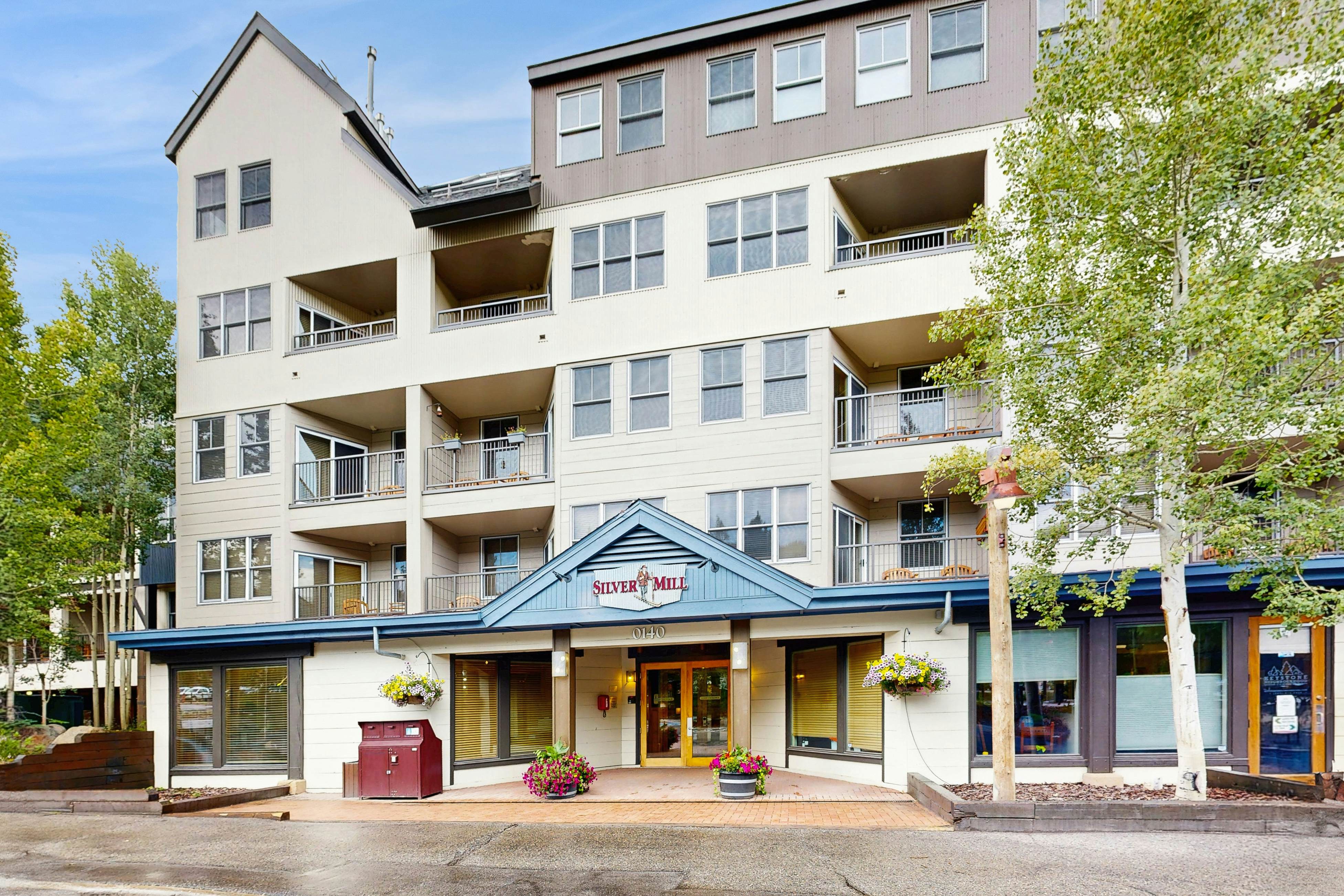 Silvermill Lodge 8250