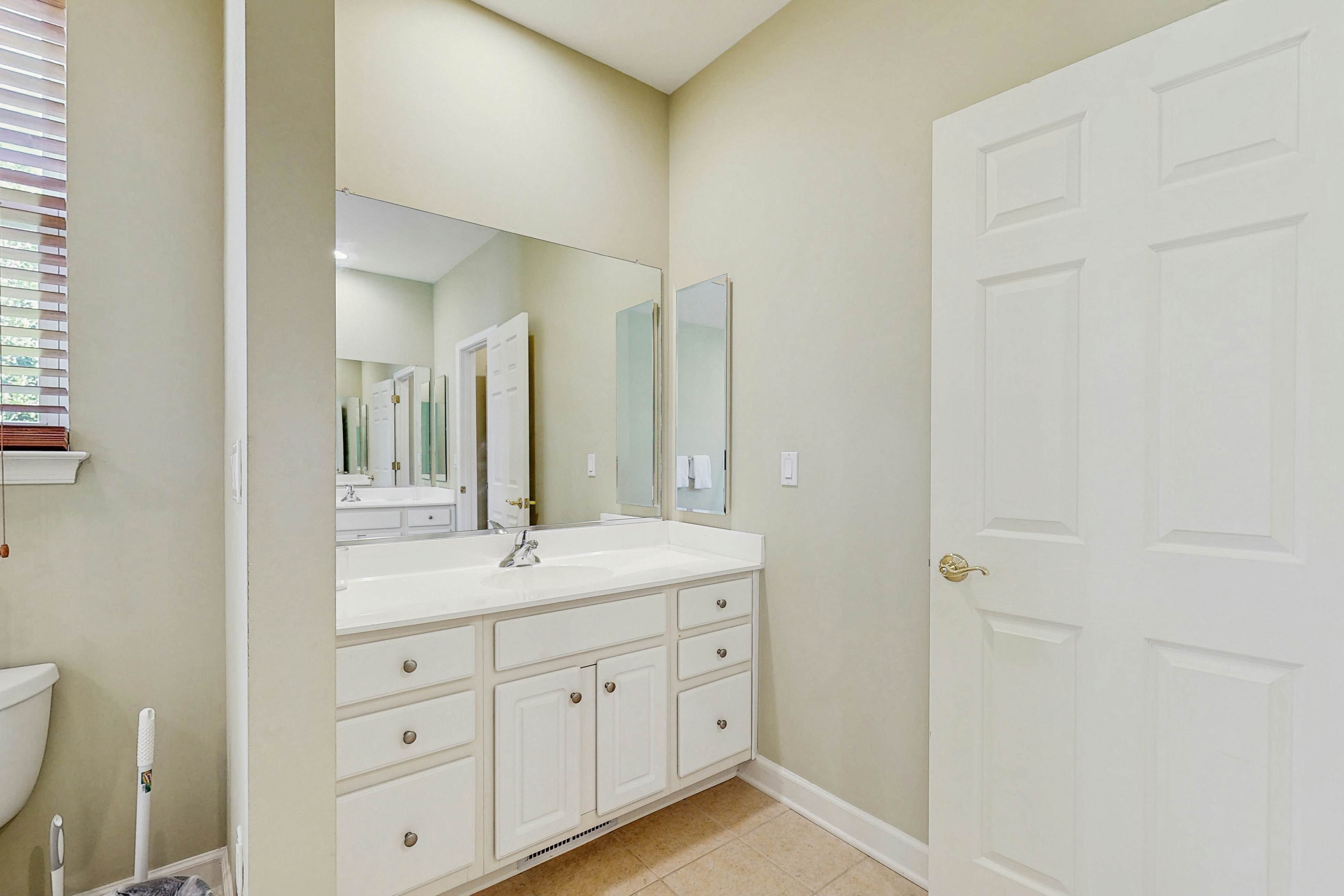 Swann Cove - 36974 Trout Terrace N