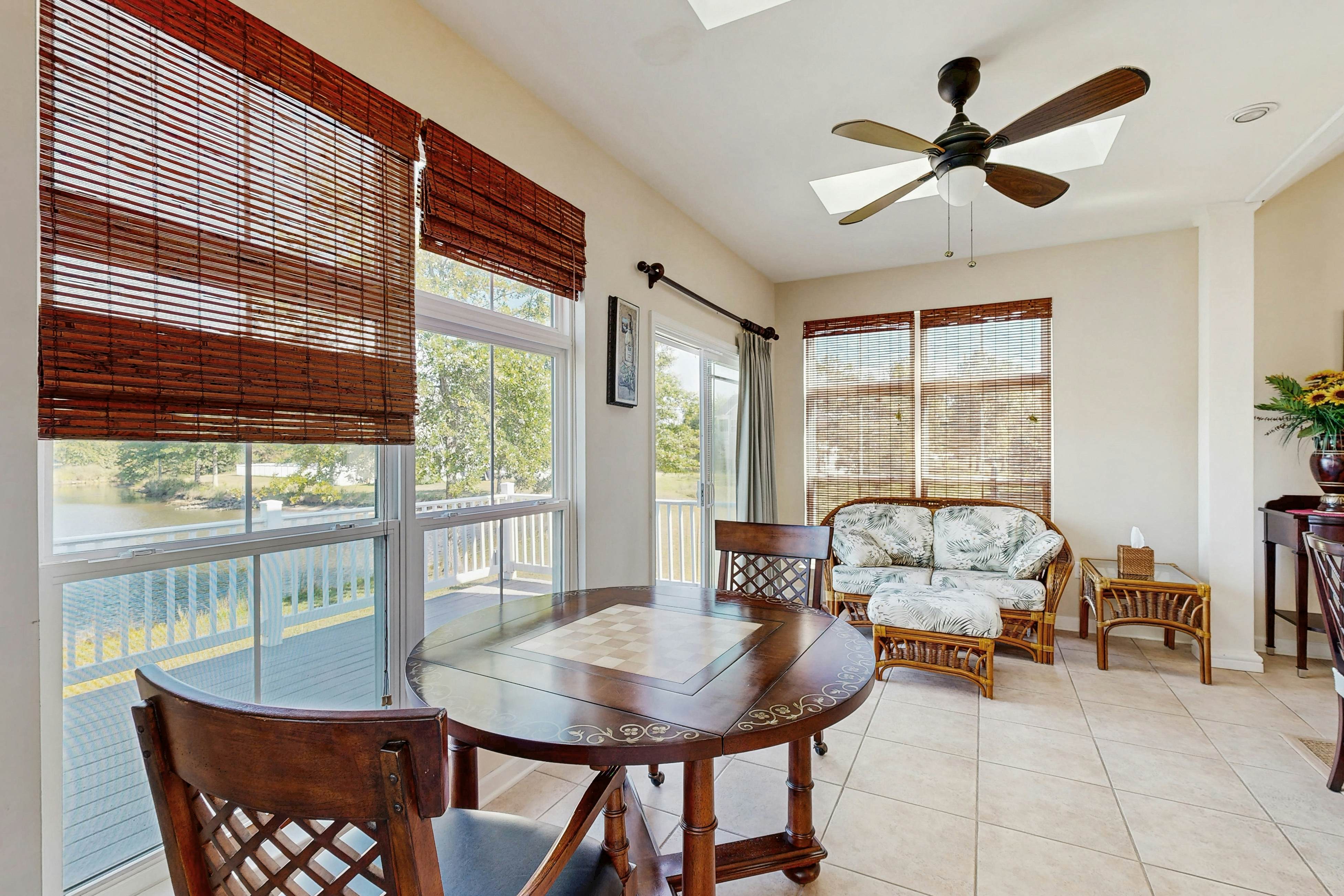 Swann Cove - 36974 Trout Terrace N