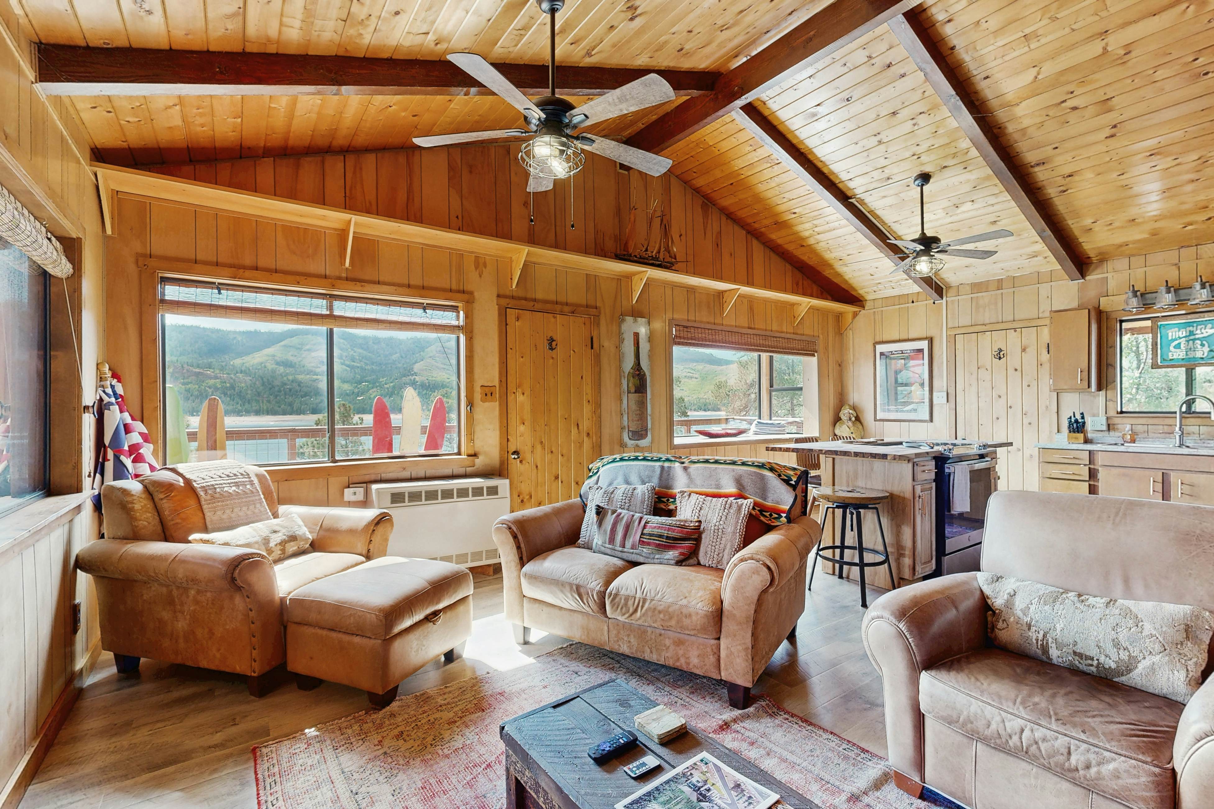 Lakefront Cabin Retreat - Cabin A