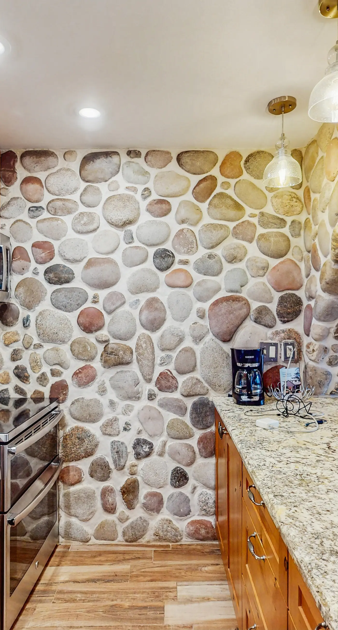 Hi Country Haus 14-5