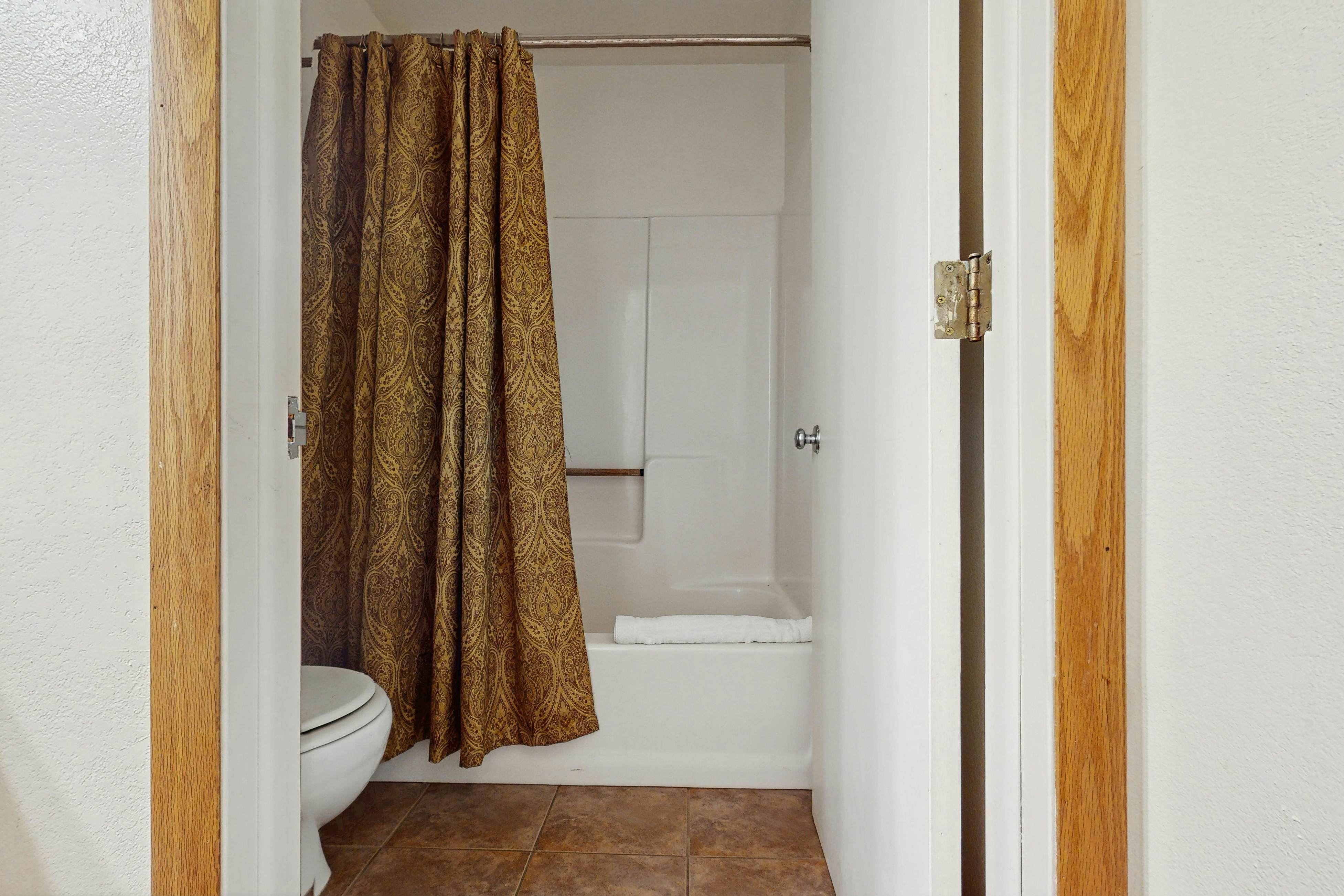 Snowblaze Condominiums E103