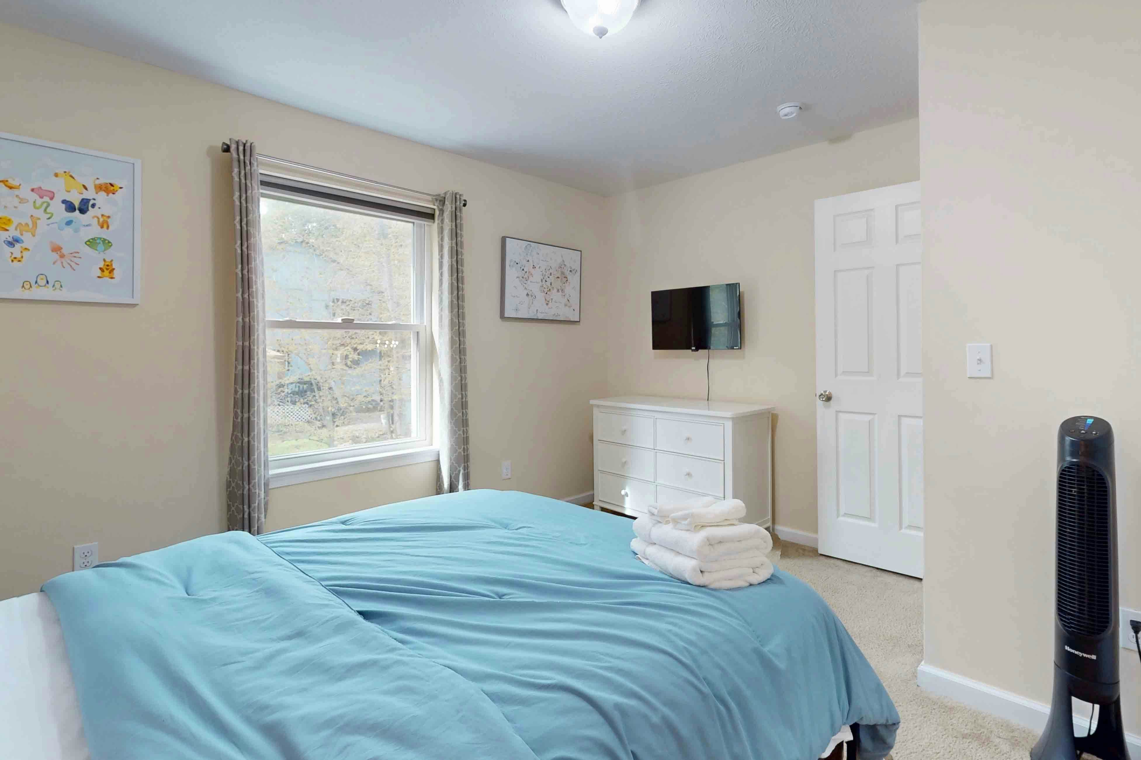 Pocono Waterside Escape