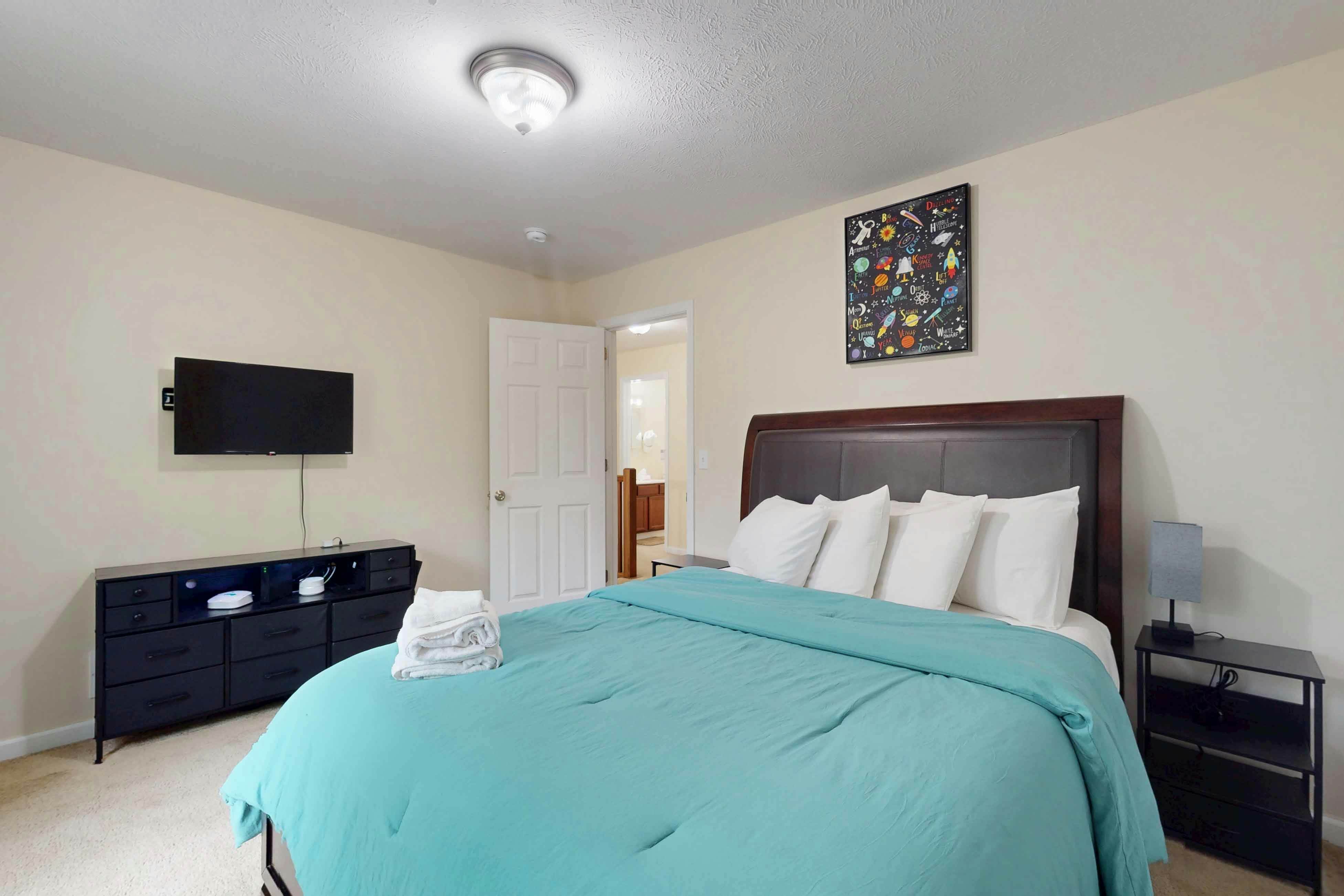 Pocono Waterside Escape