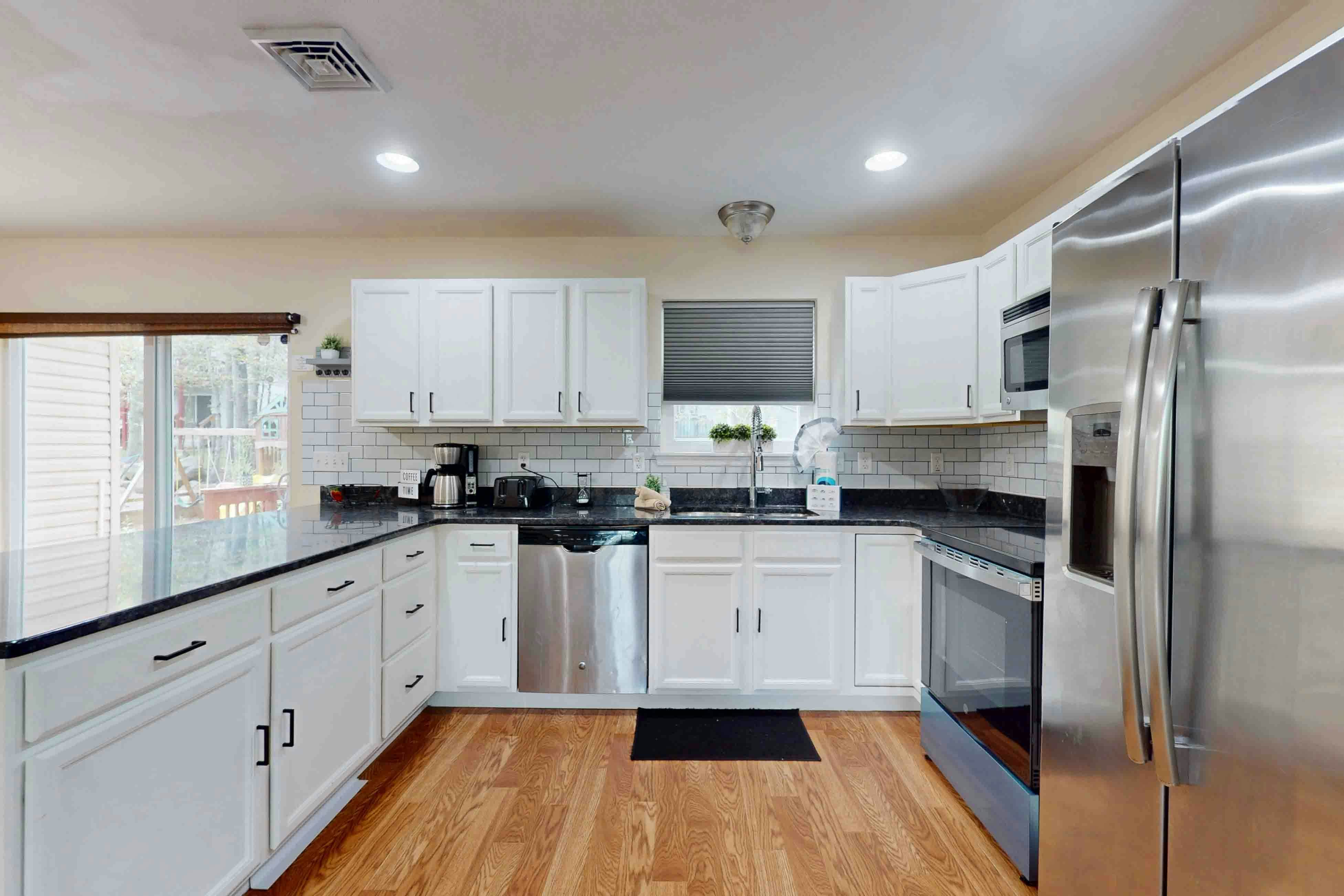 Pocono Waterside Escape