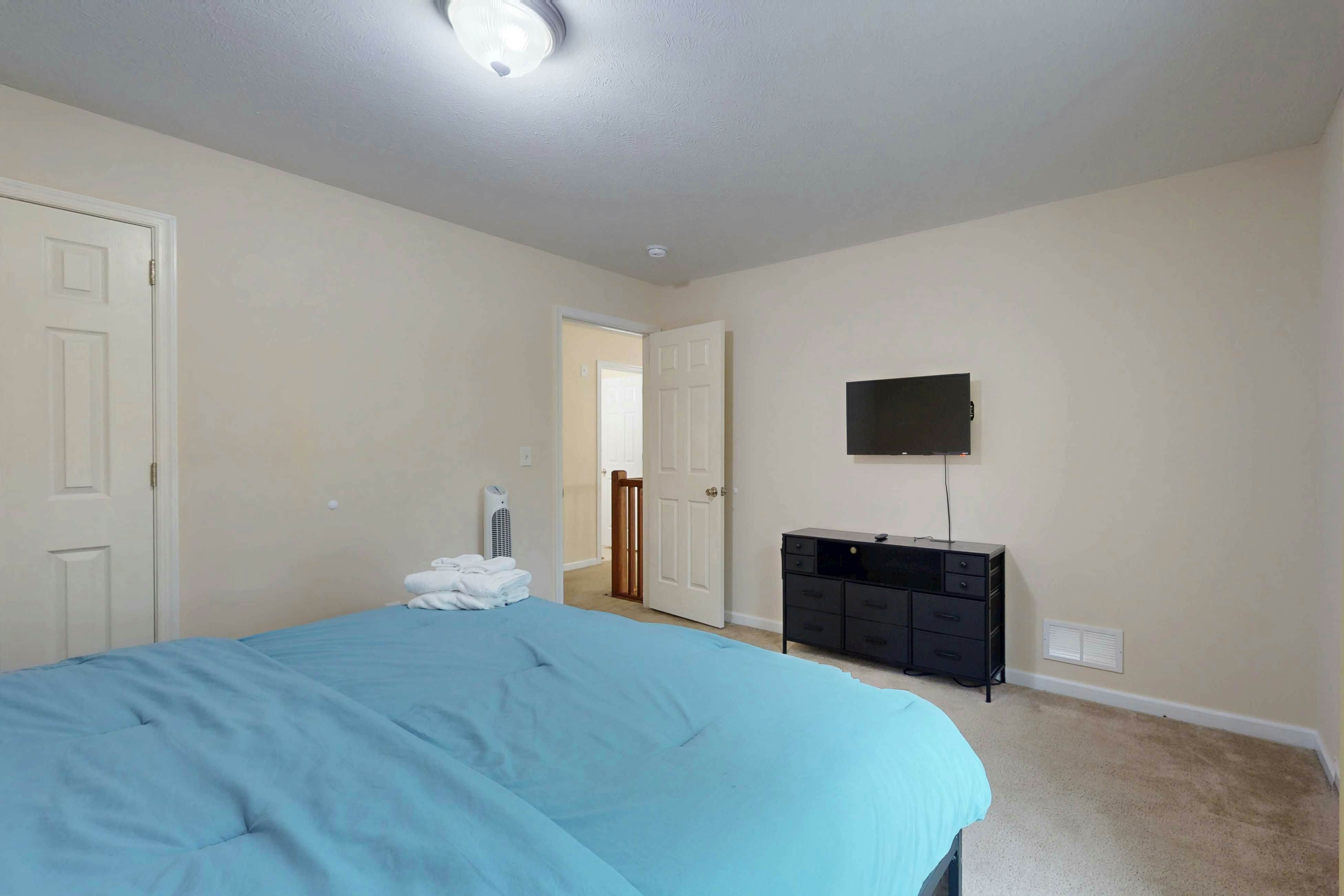 Pocono Waterside Escape