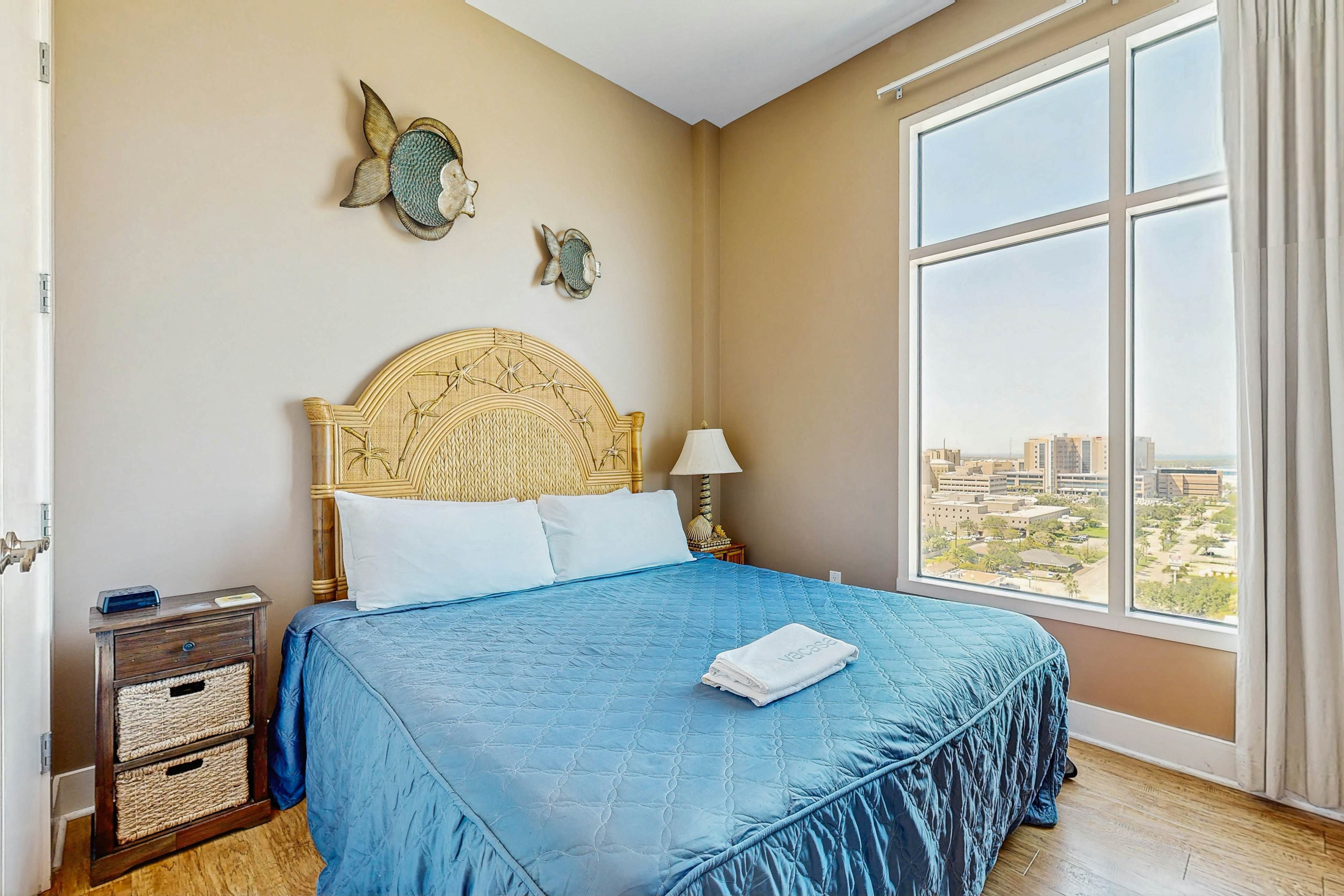 Emerald By the Sea #1302