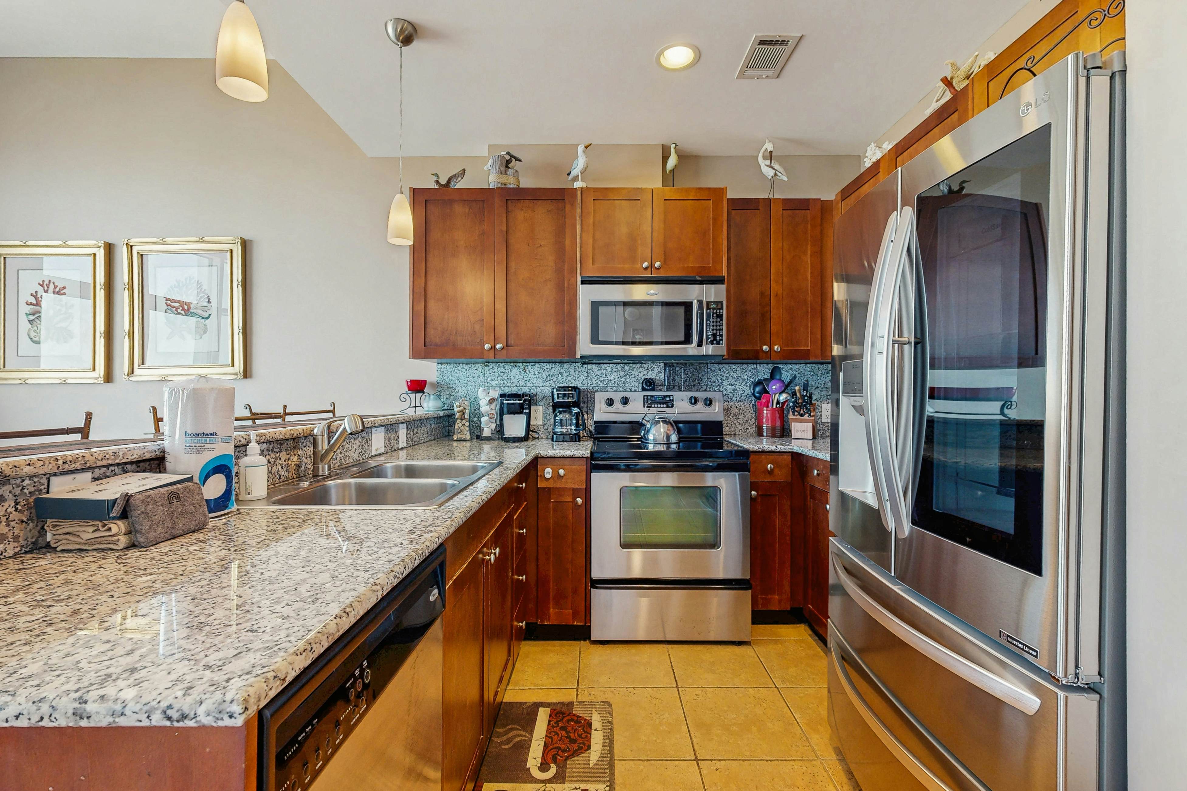 Emerald By the Sea #1302