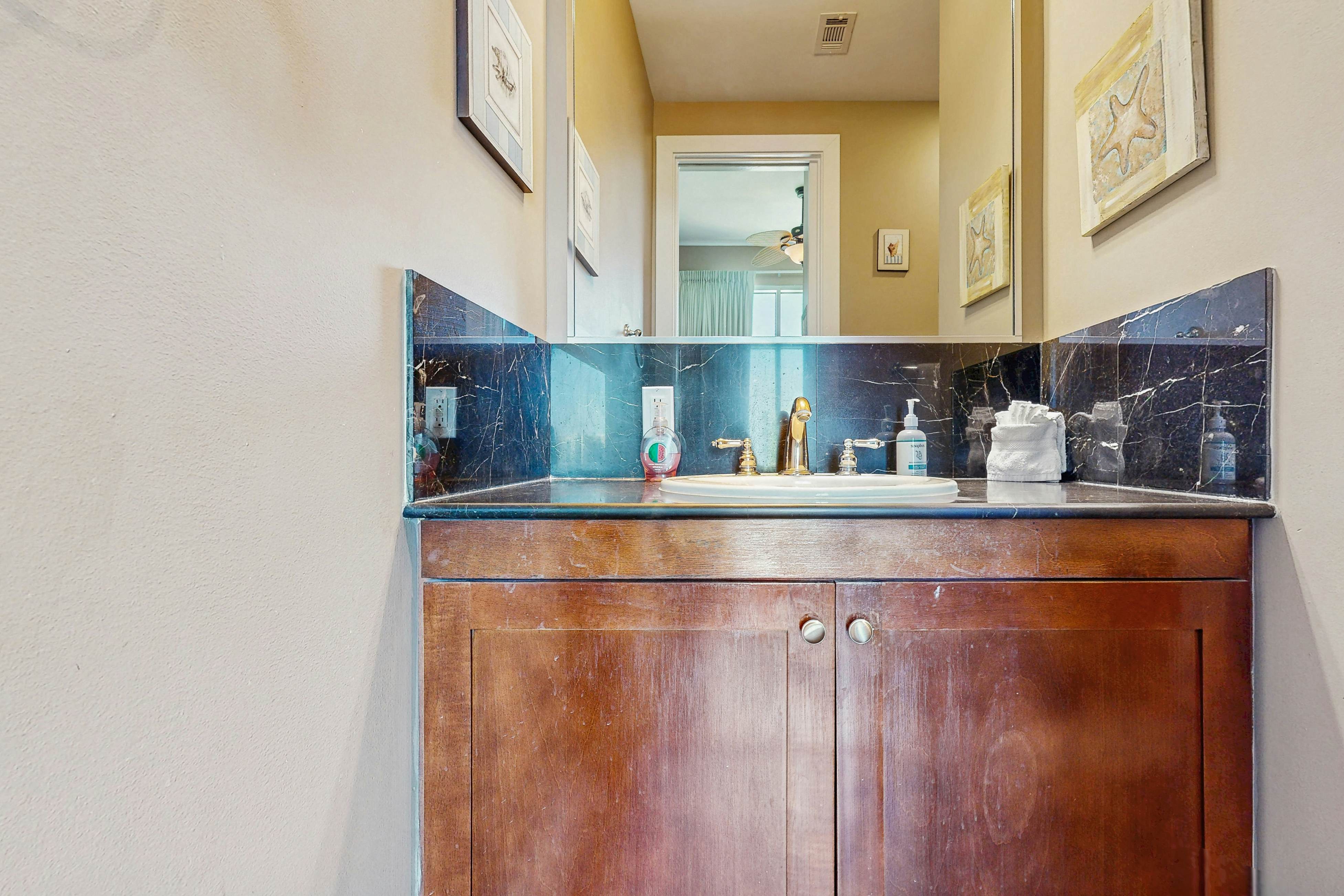 Emerald By the Sea #1302