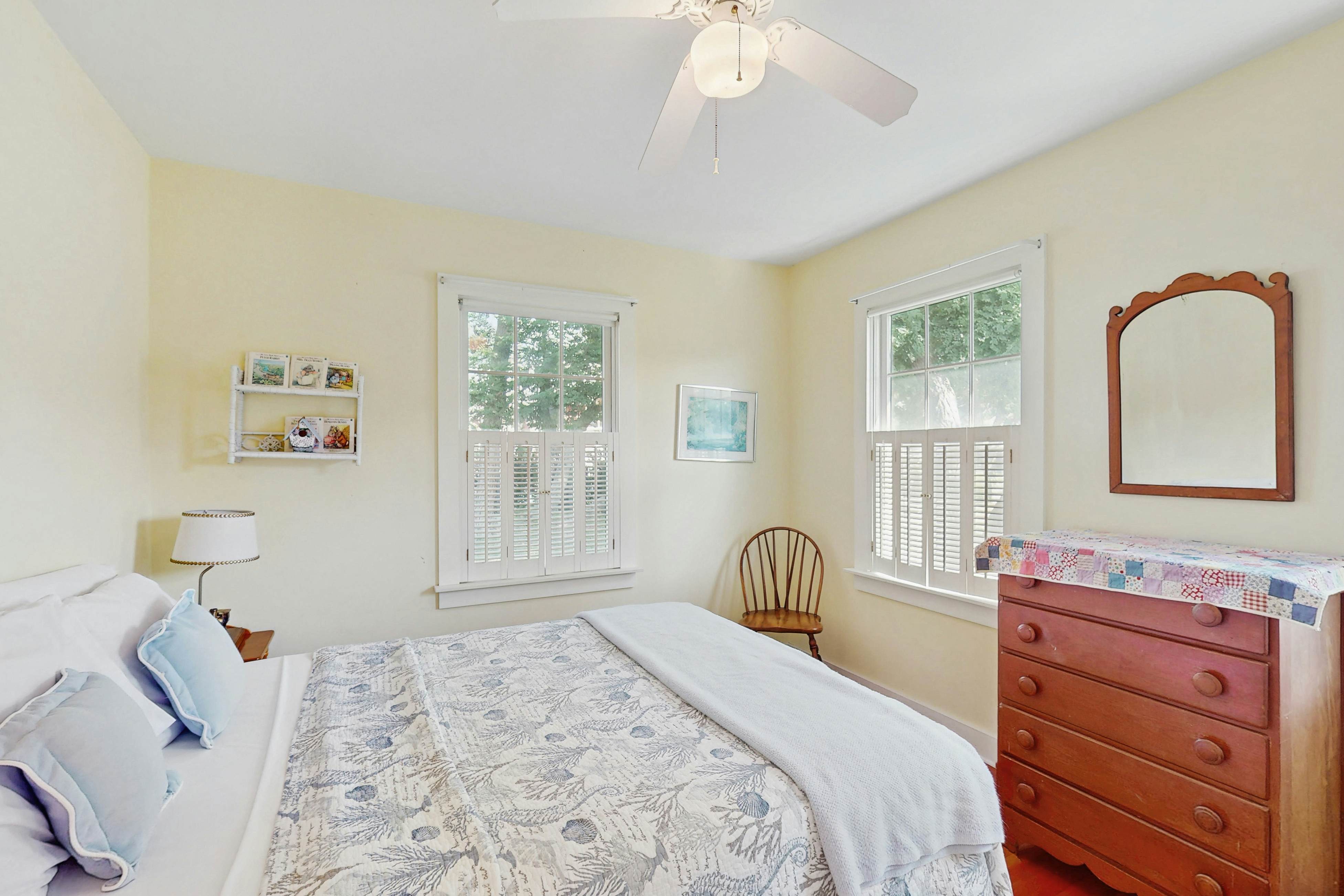 North Fork Waterfront Gem