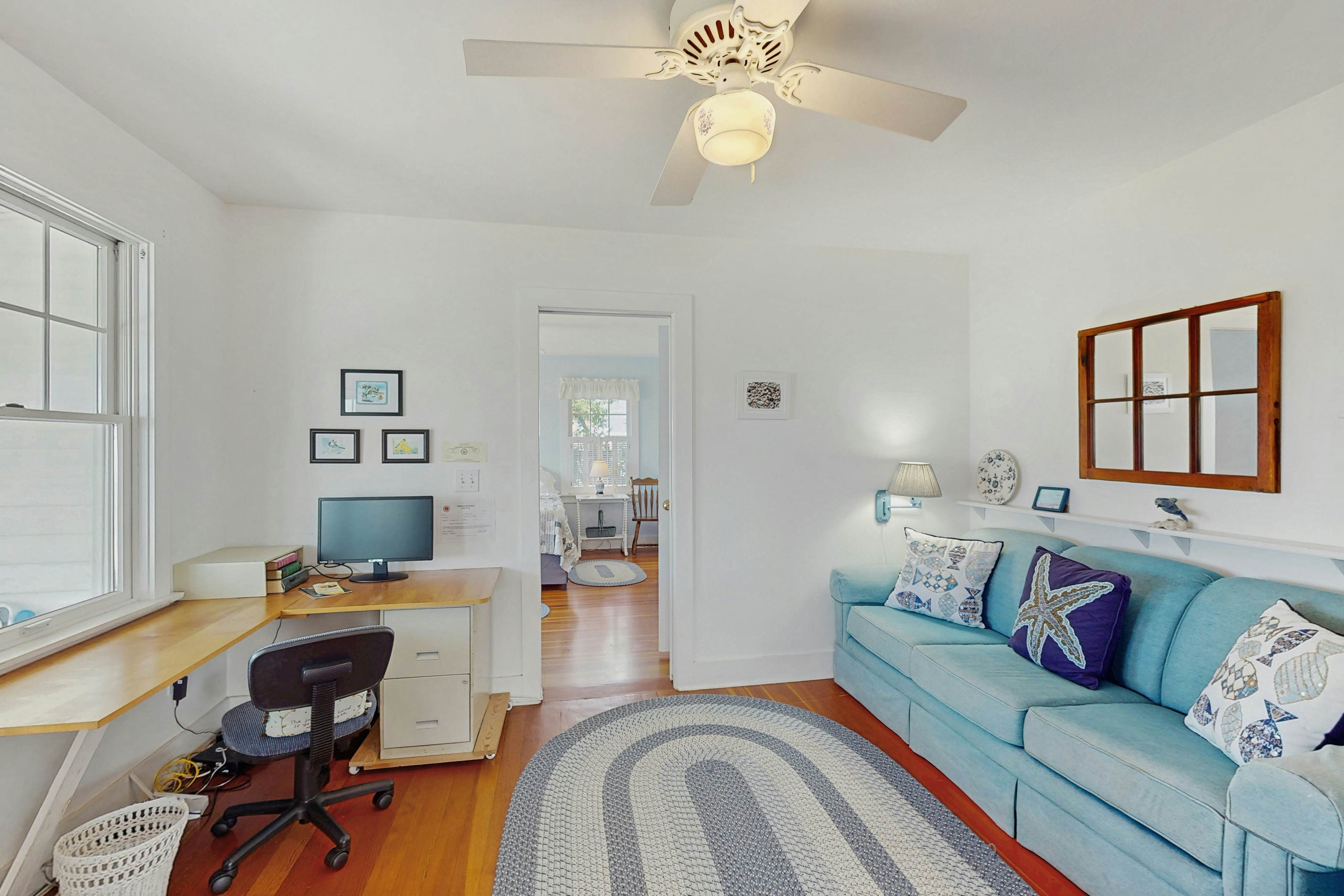 North Fork Waterfront Gem