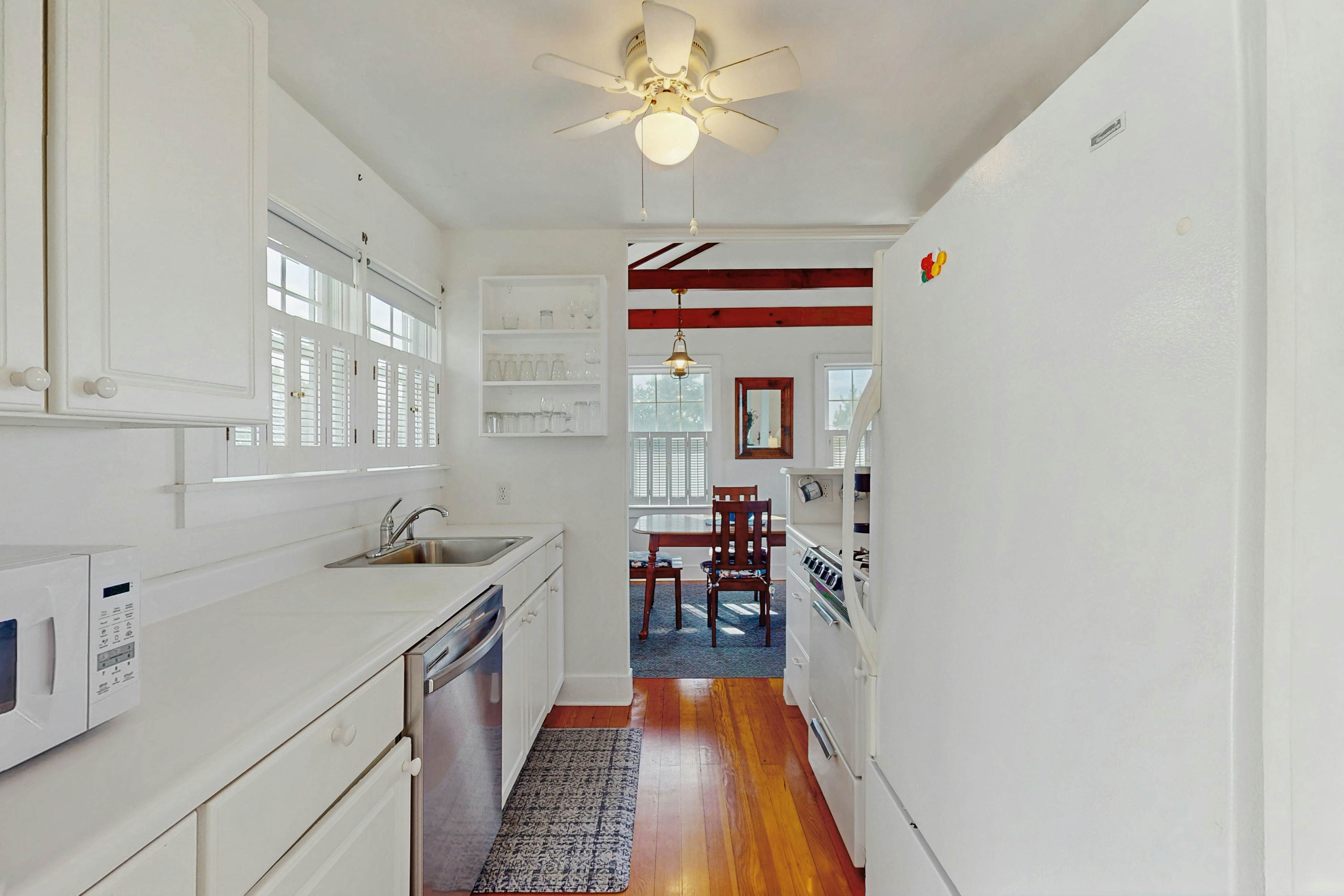 North Fork Waterfront Gem