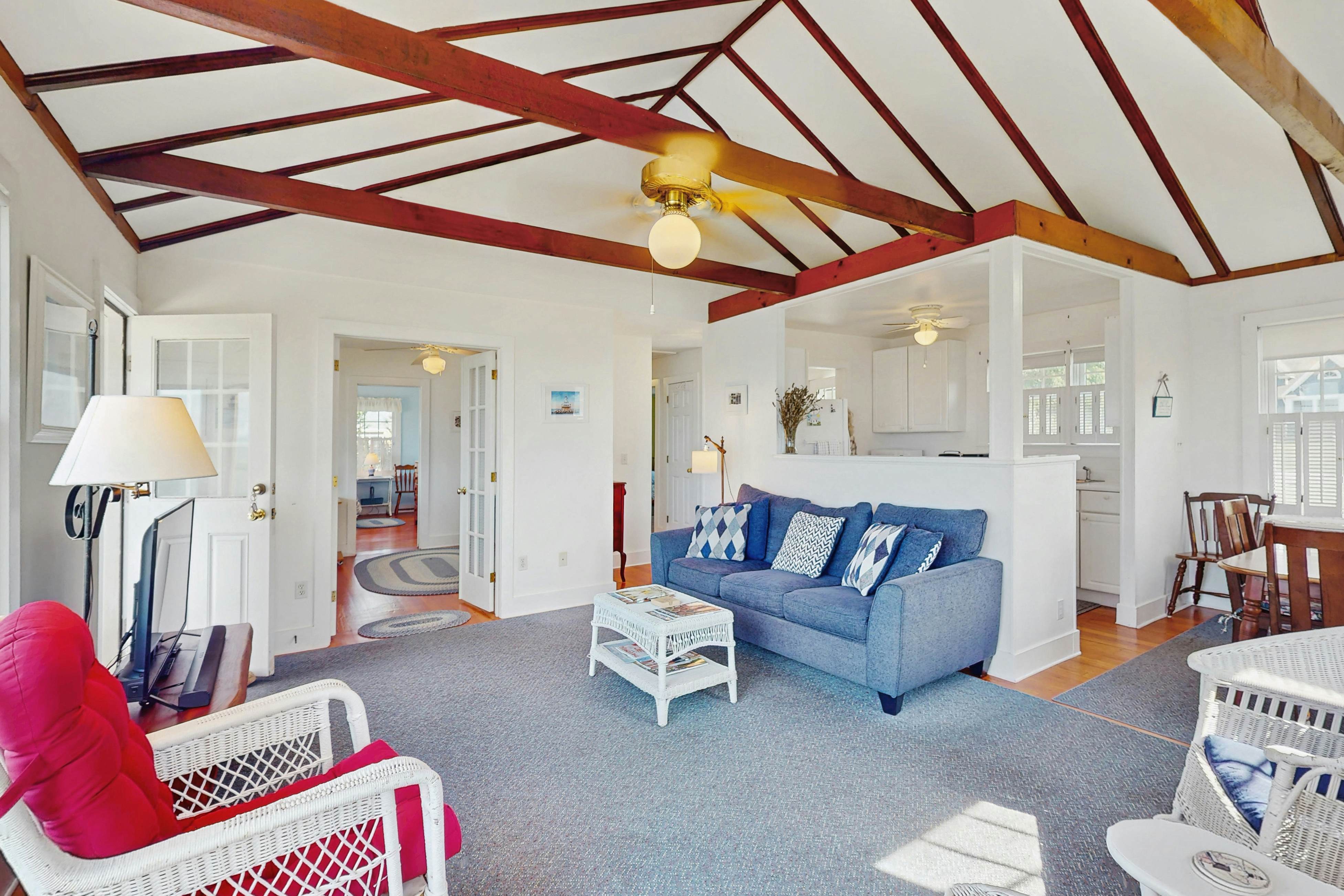 North Fork Waterfront Gem