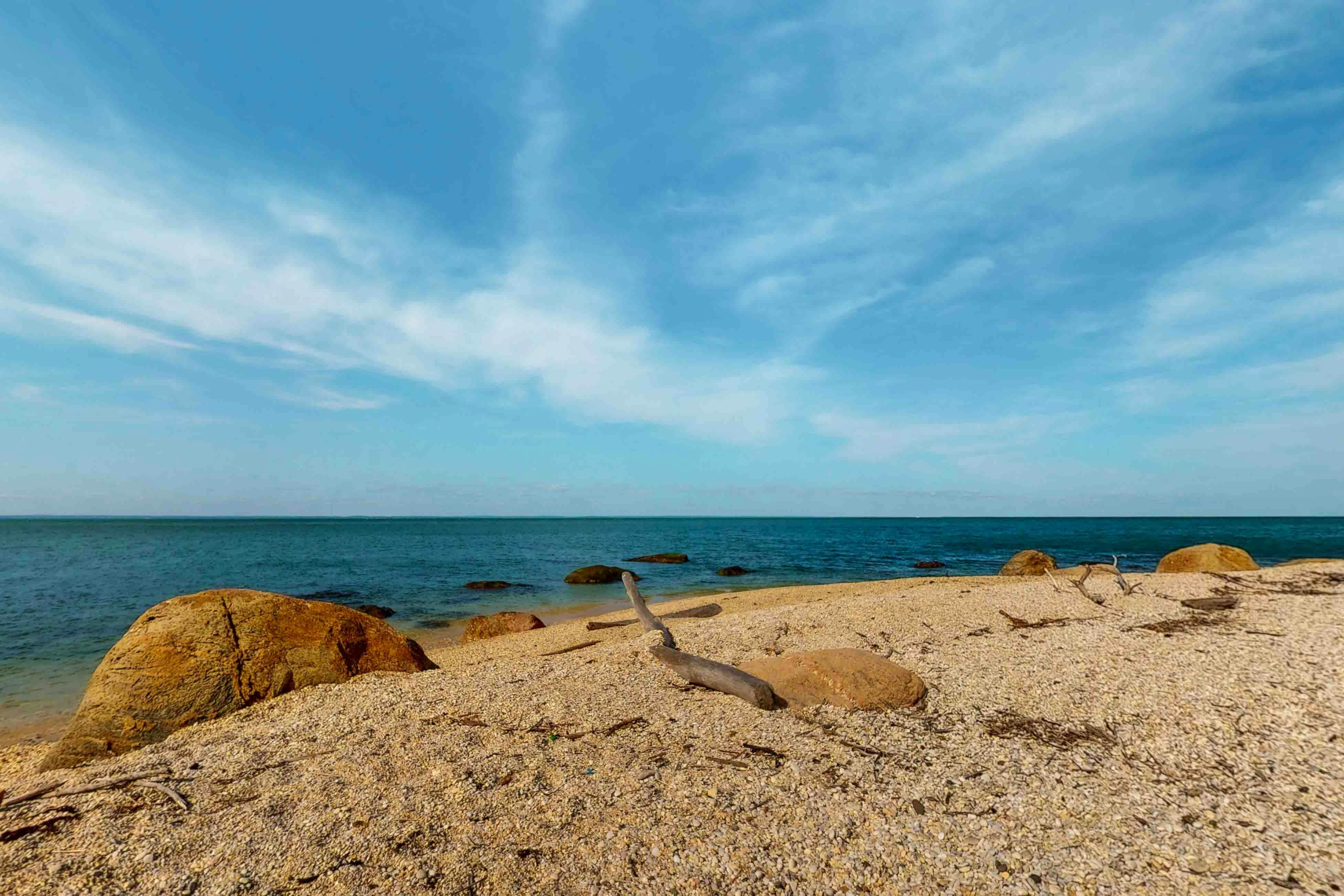 North Fork Waterfront Gem