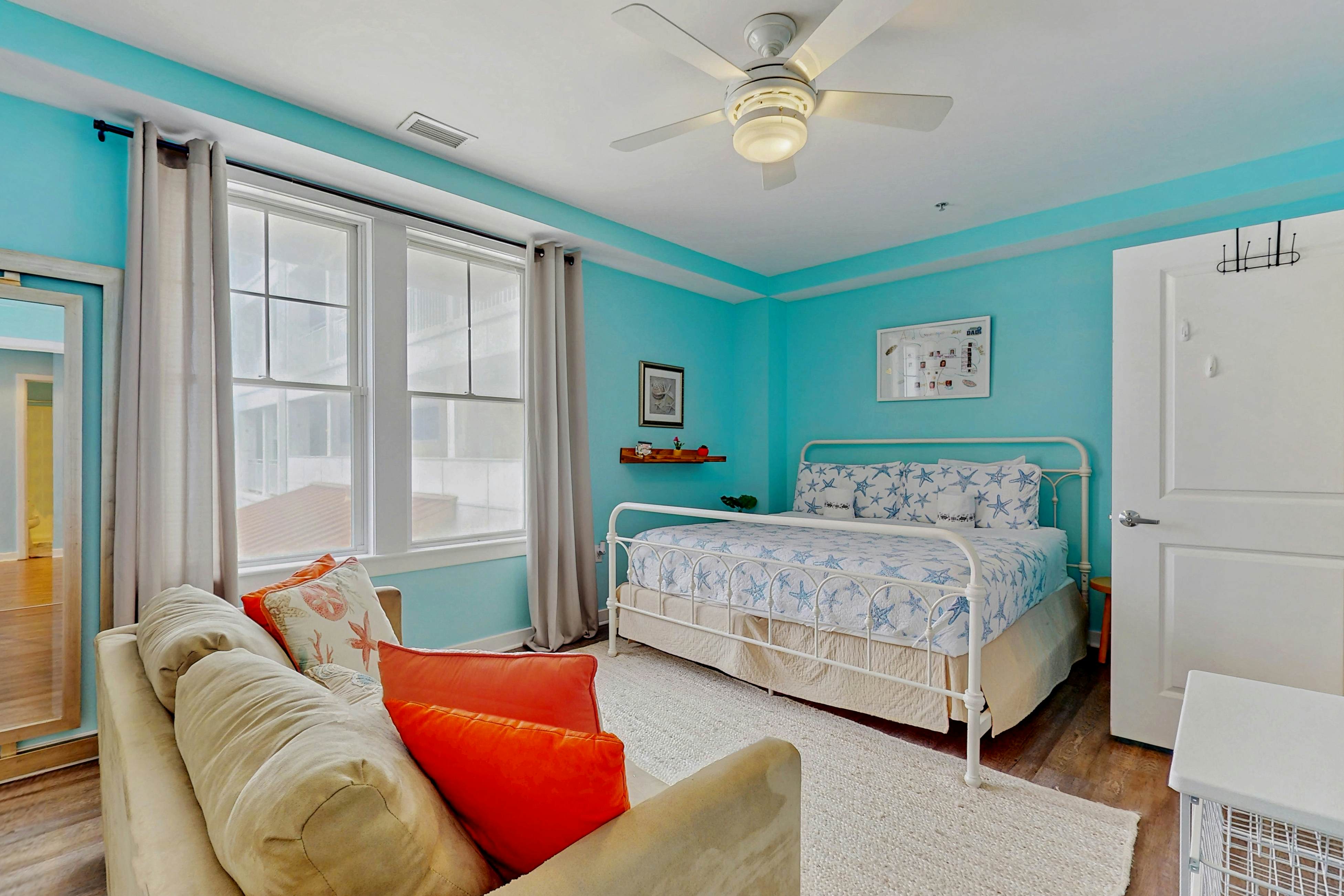 The Sanctuary - Poolview Perch B204