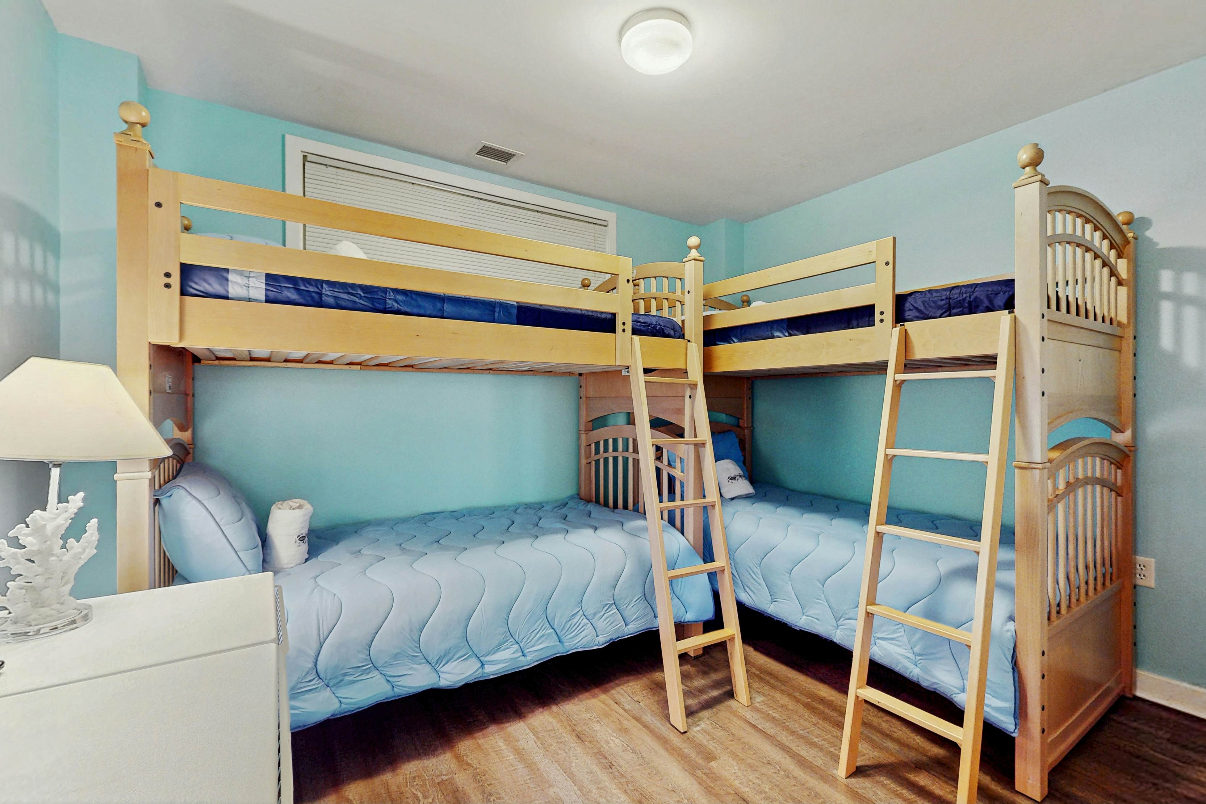 The Sanctuary - Poolview Perch B204