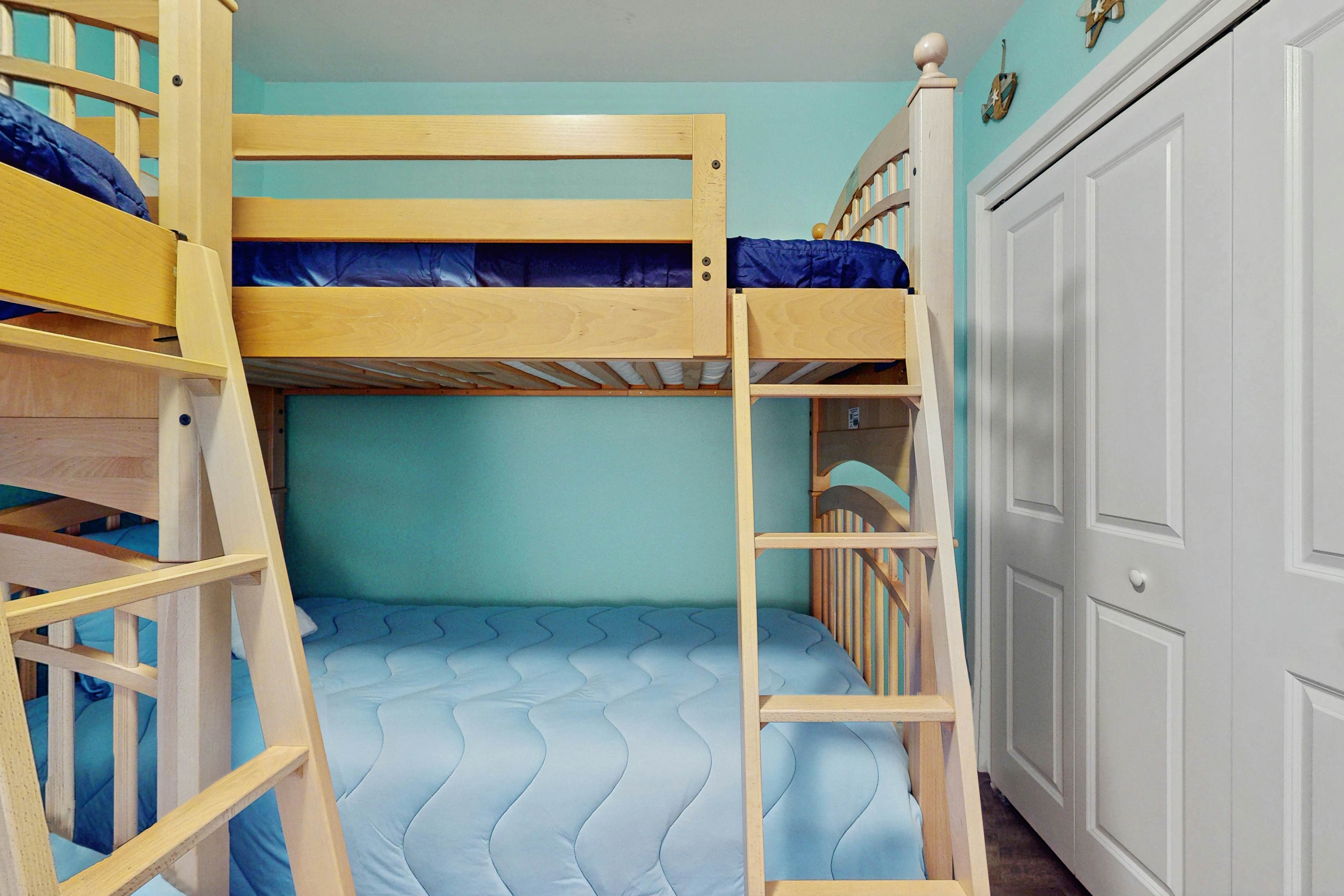 The Sanctuary - Poolview Perch B204