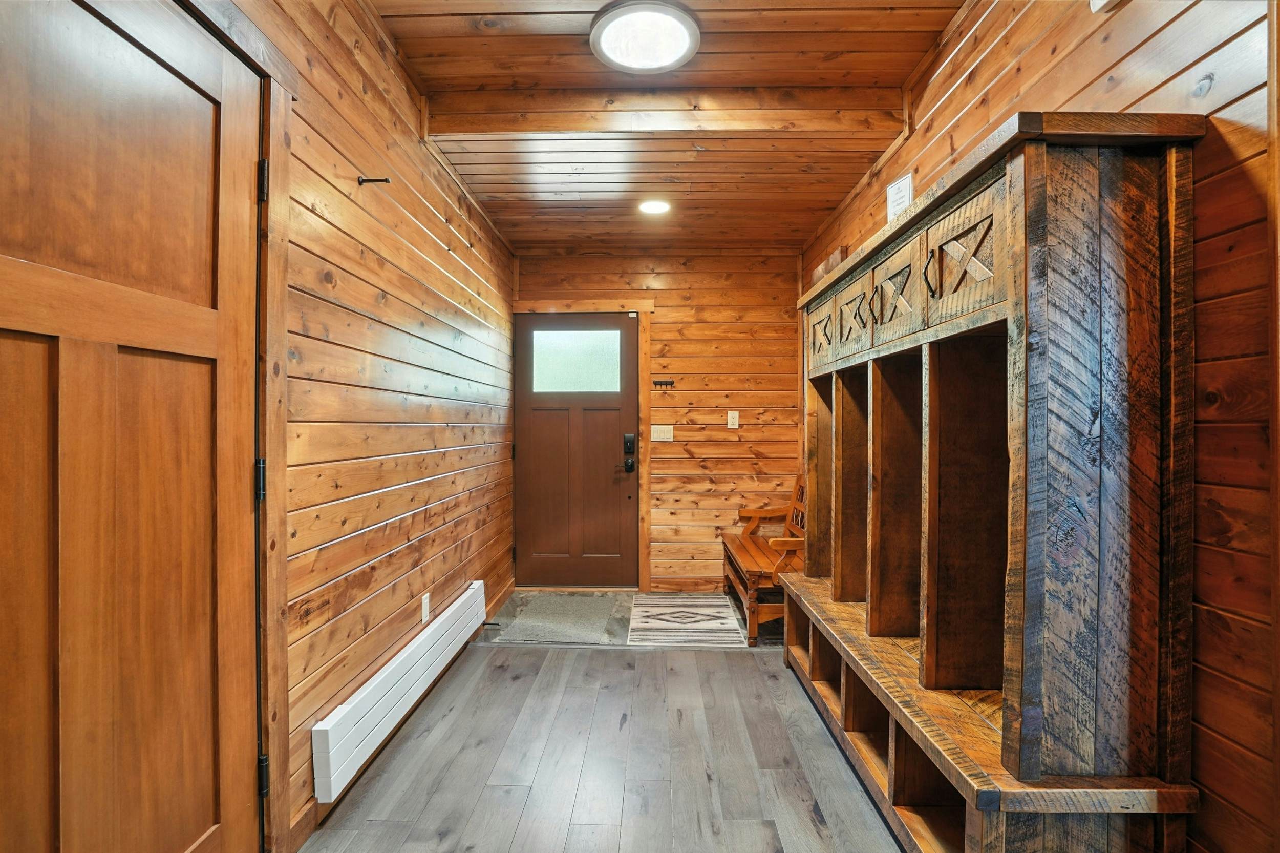 Black Hills Mountain Lodge