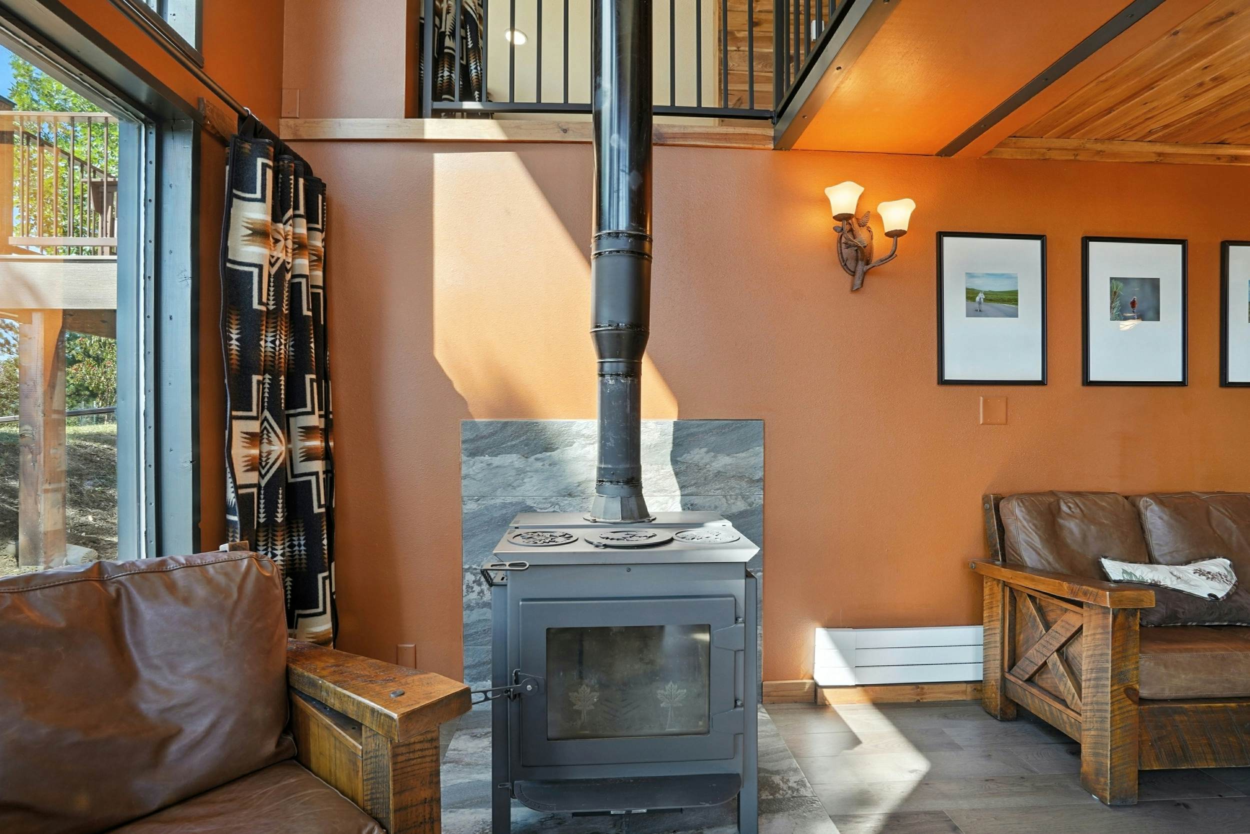 Black Hills Mountain Lodge