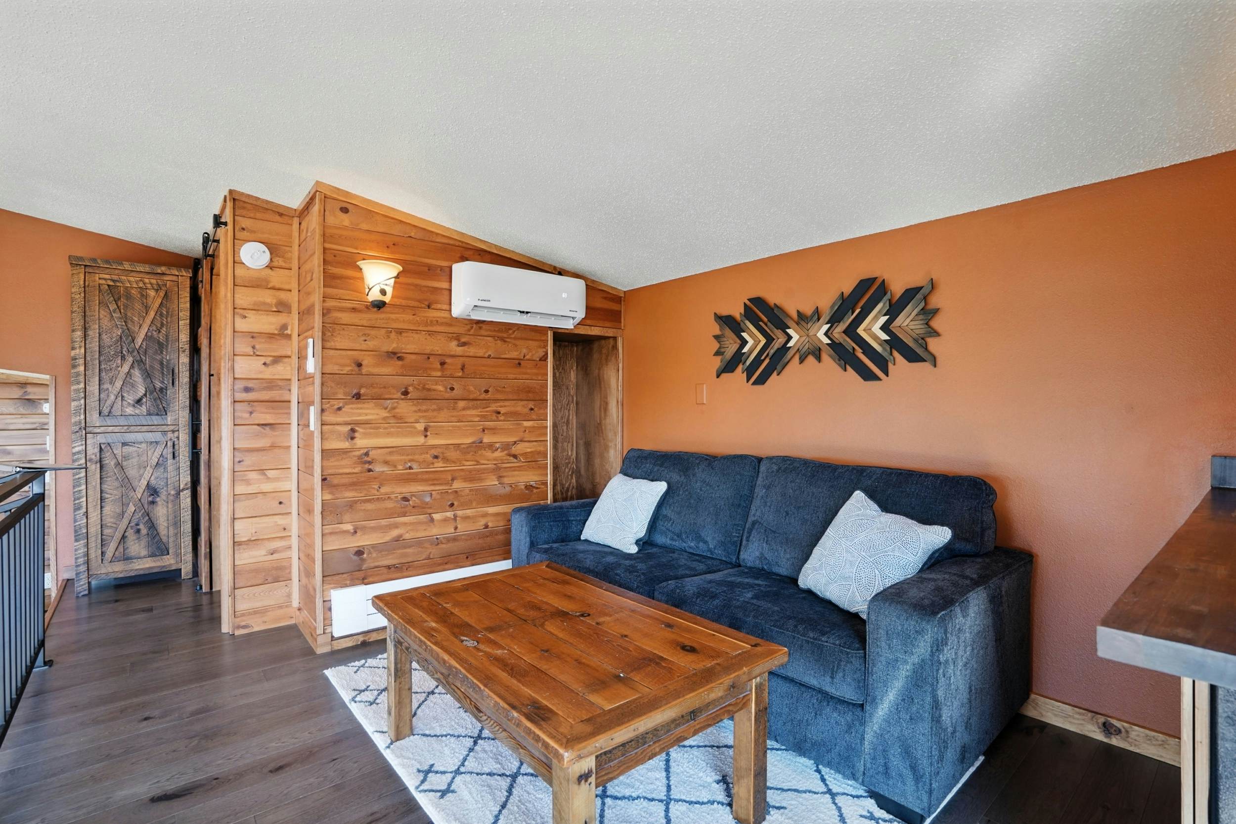 Black Hills Mountain Lodge