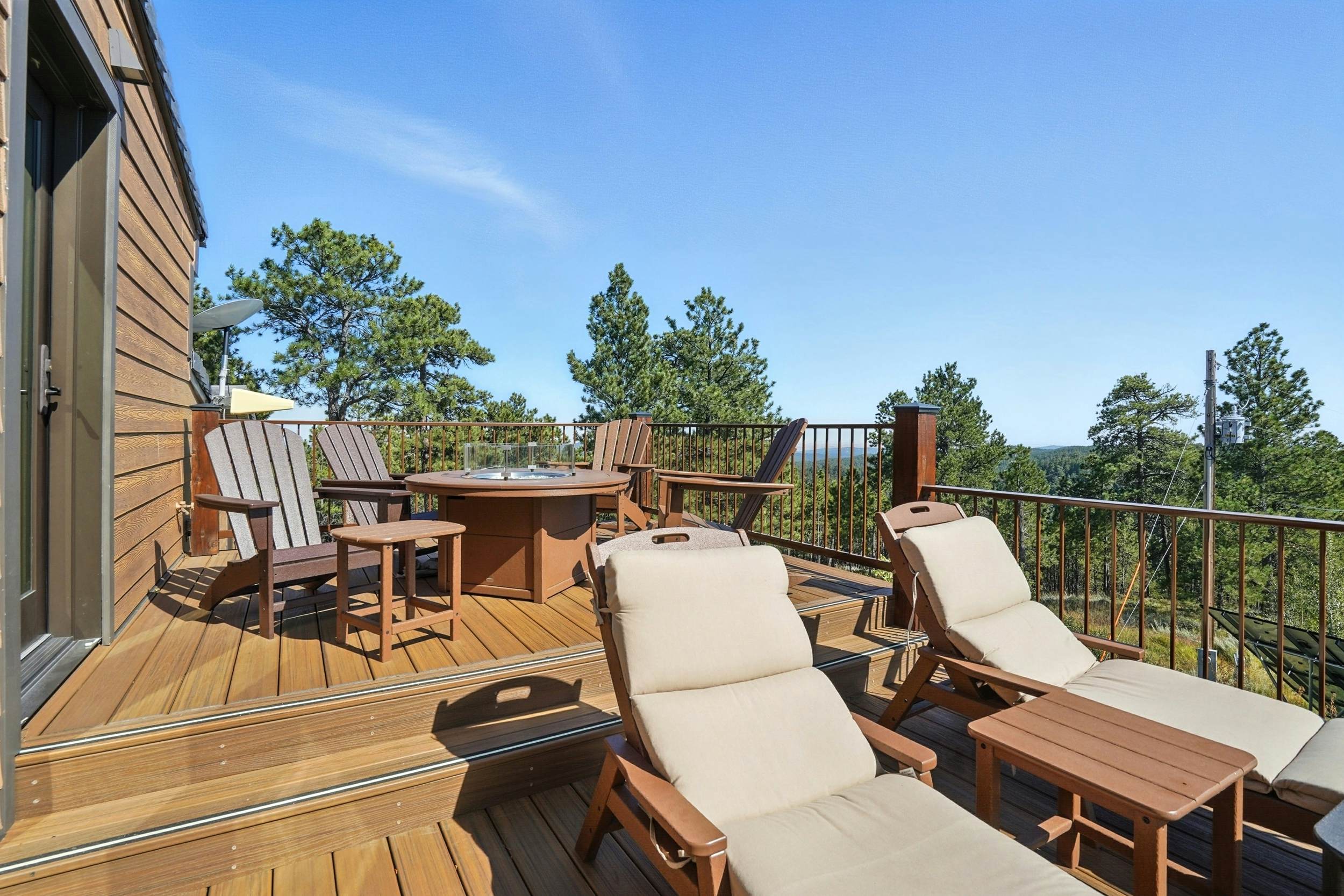 Black Hills Mountain Lodge