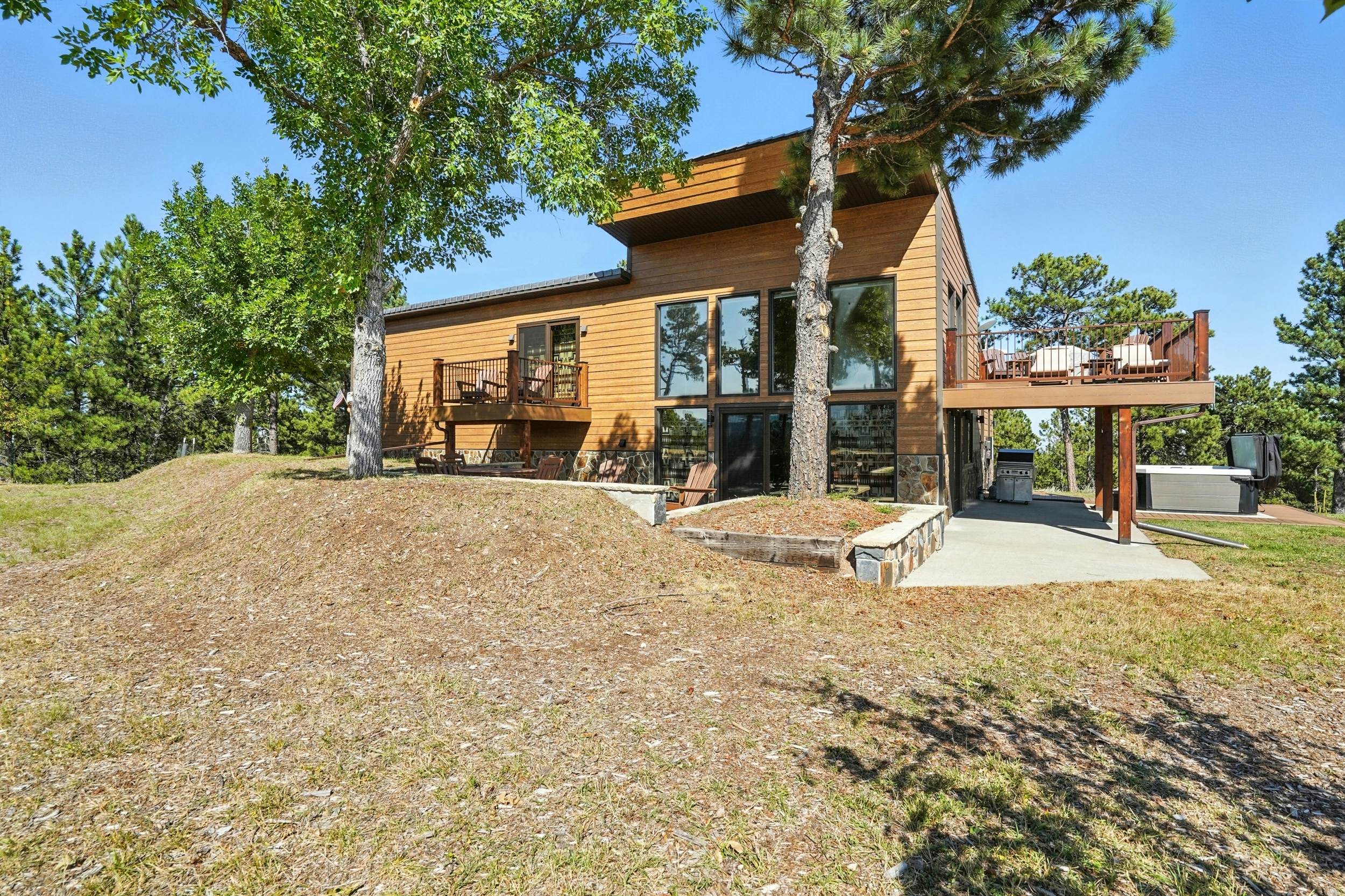 Black Hills Mountain Lodge