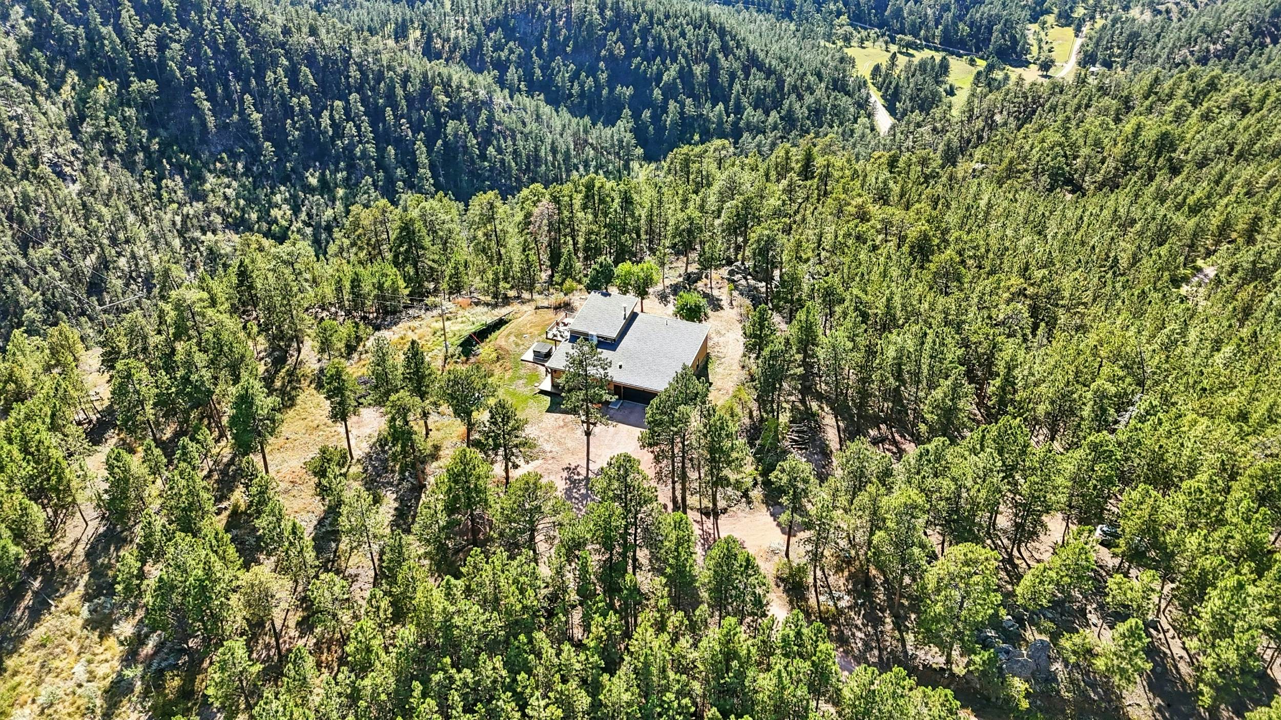 Black Hills Mountain Lodge