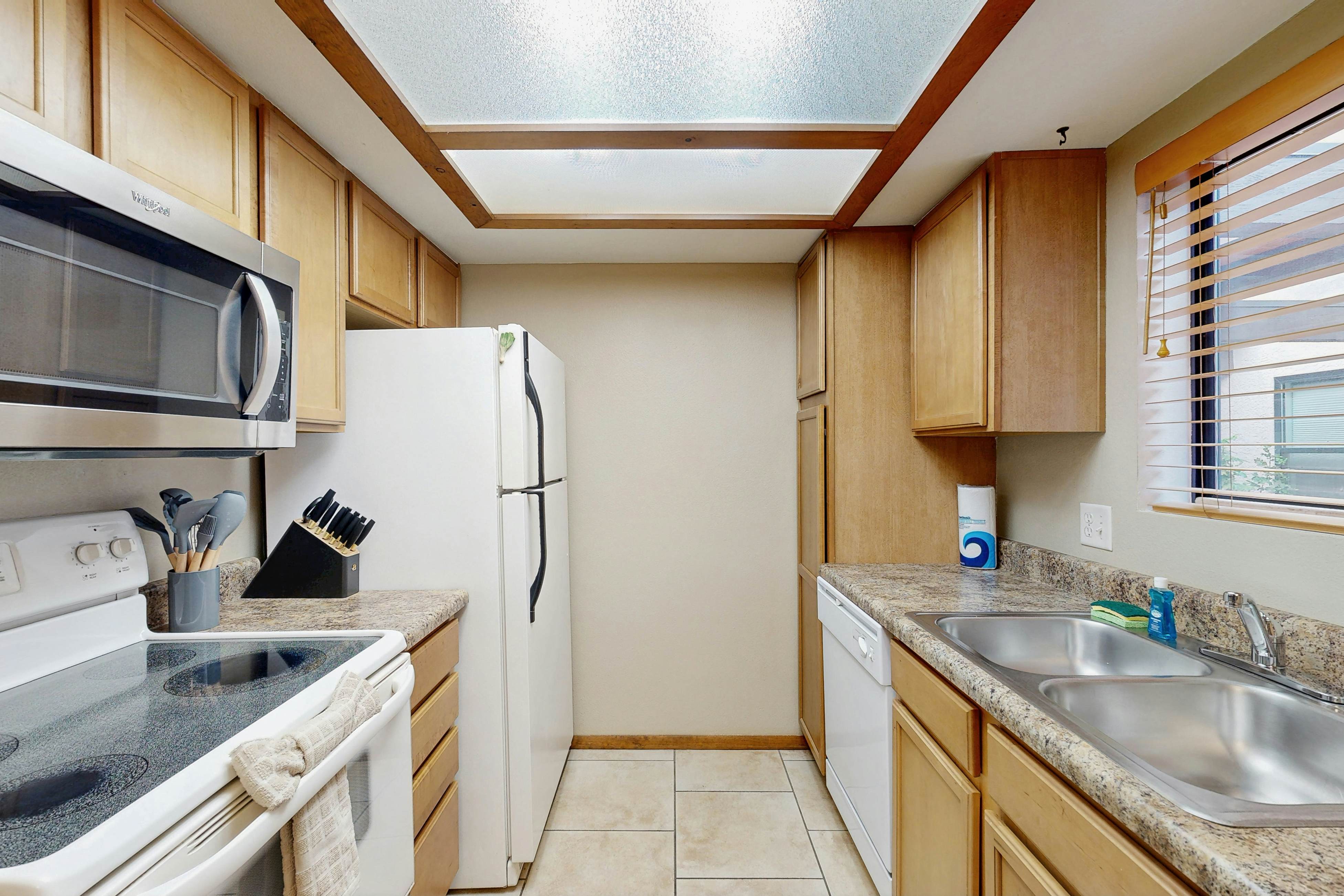 Red Horizon Hideaway