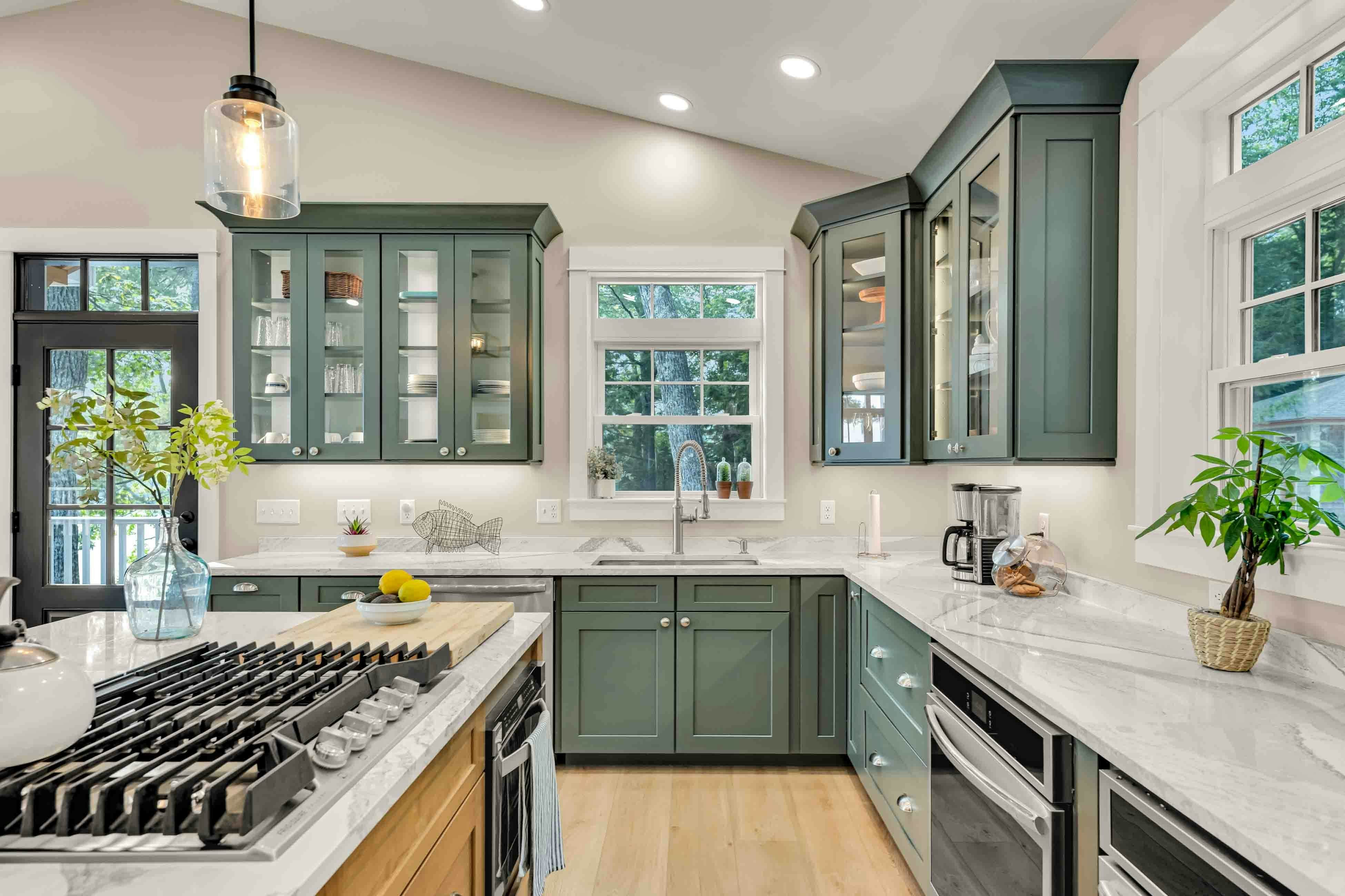 Lakeside Cottages on Toddy Pond