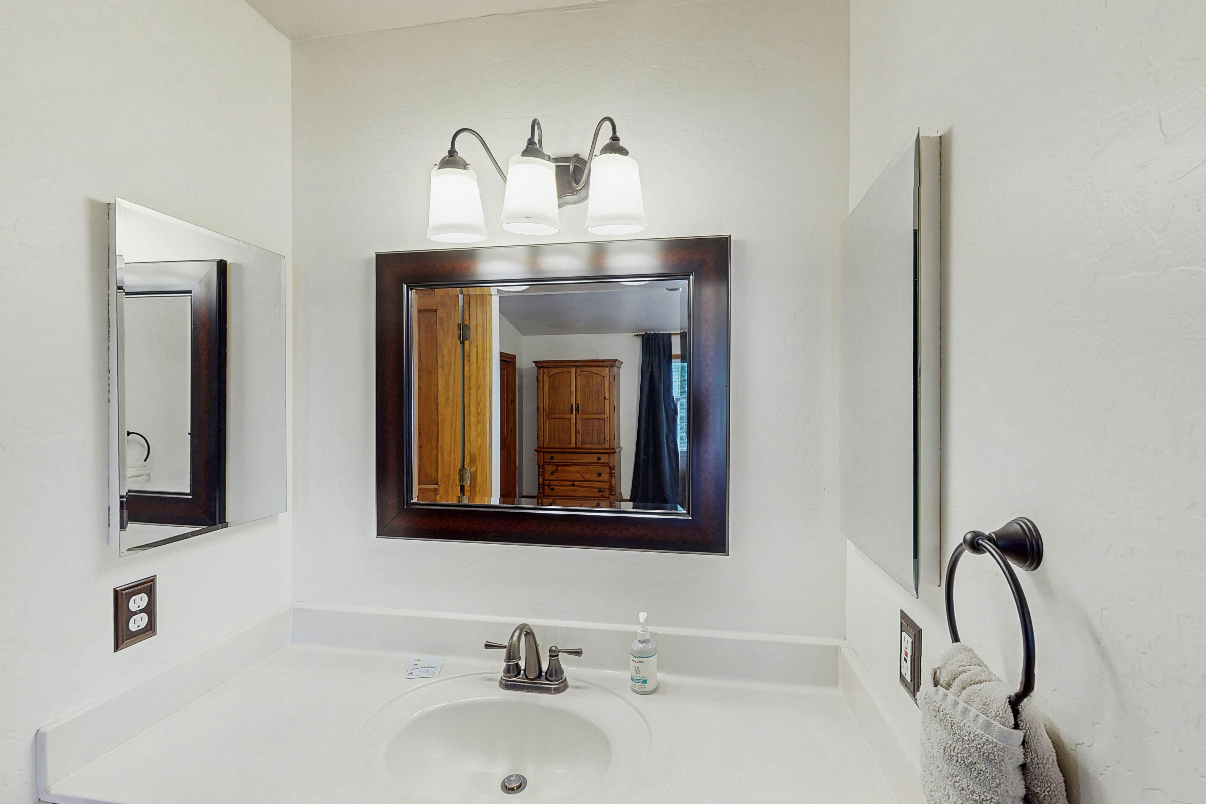 Wandering Pine Retreat