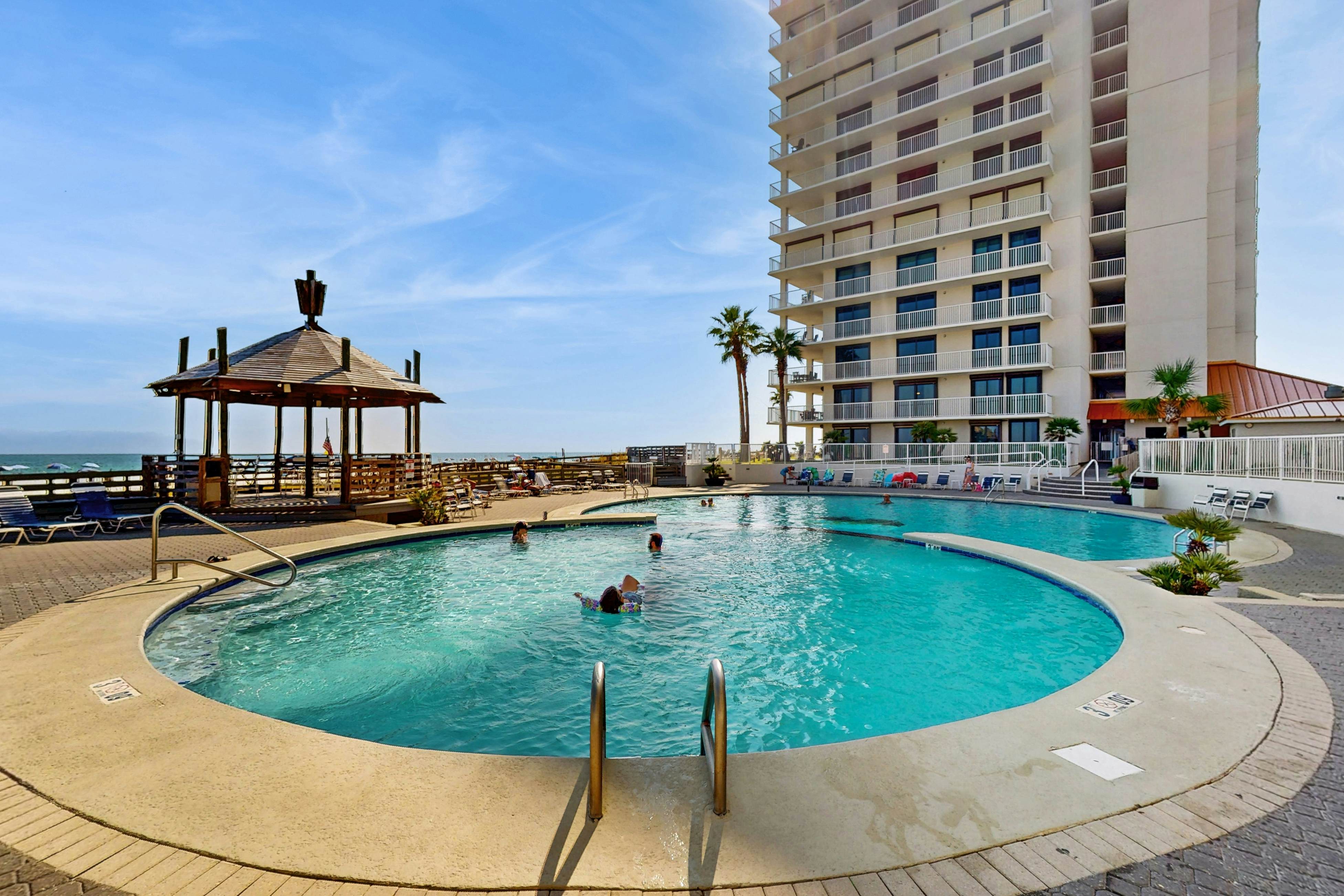 Summer House on Romar Beach 101A