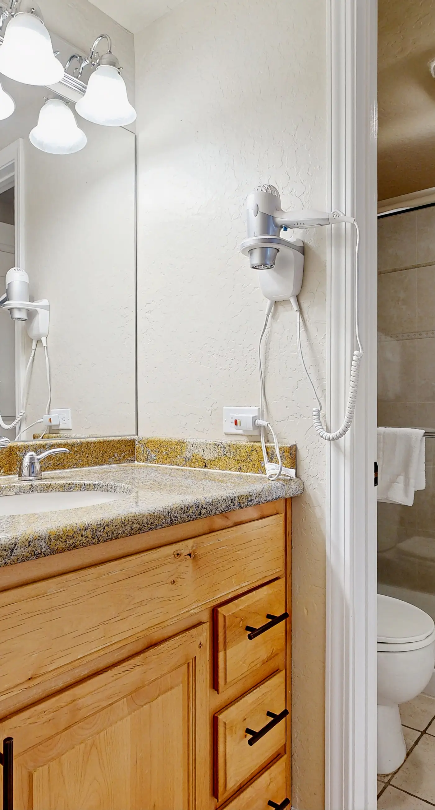 Lakeland Village 642