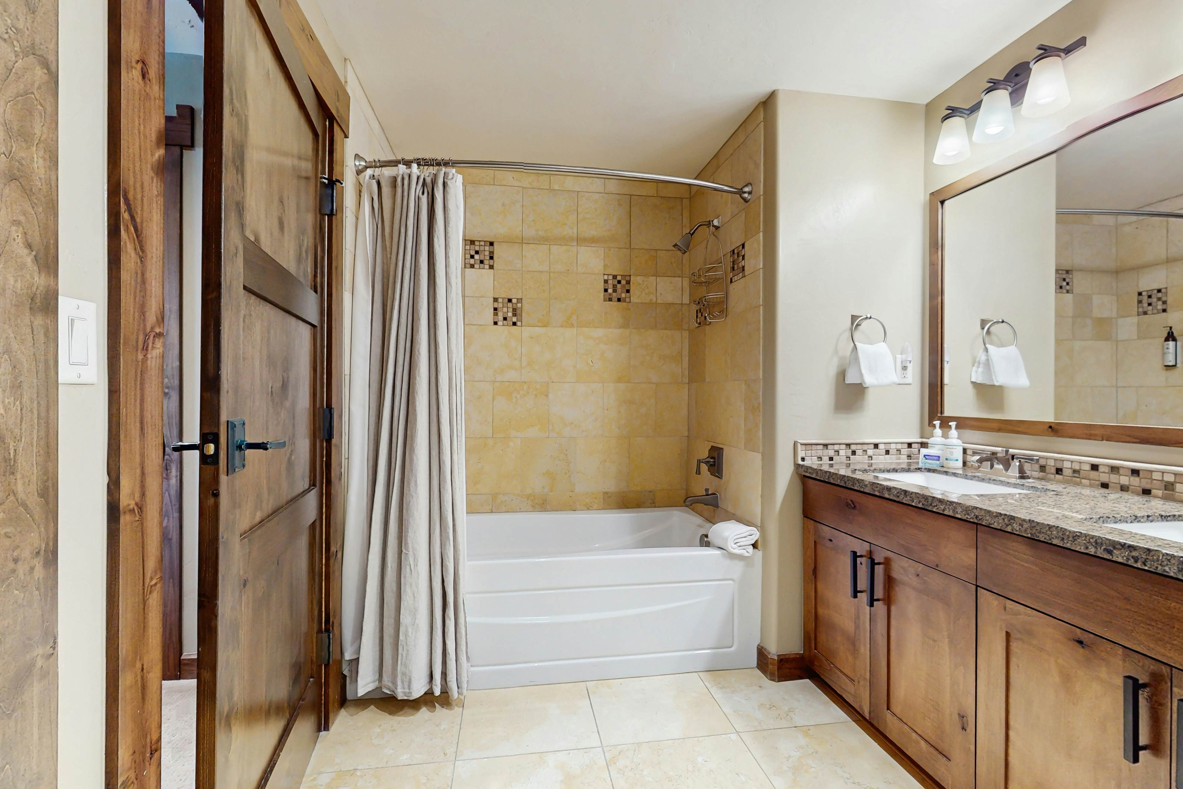 Trailhead Lodge 3106