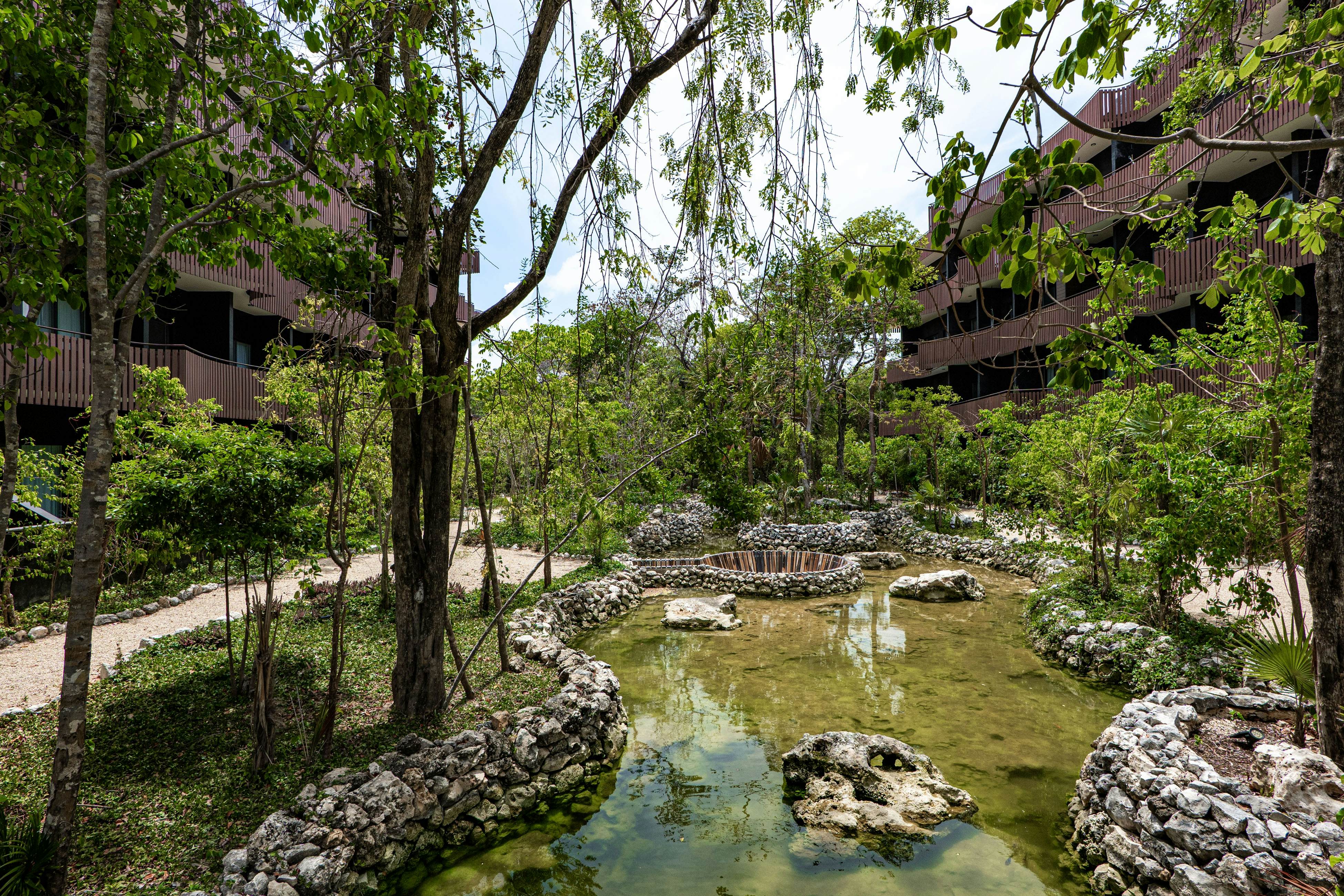 Refugio del sol C305