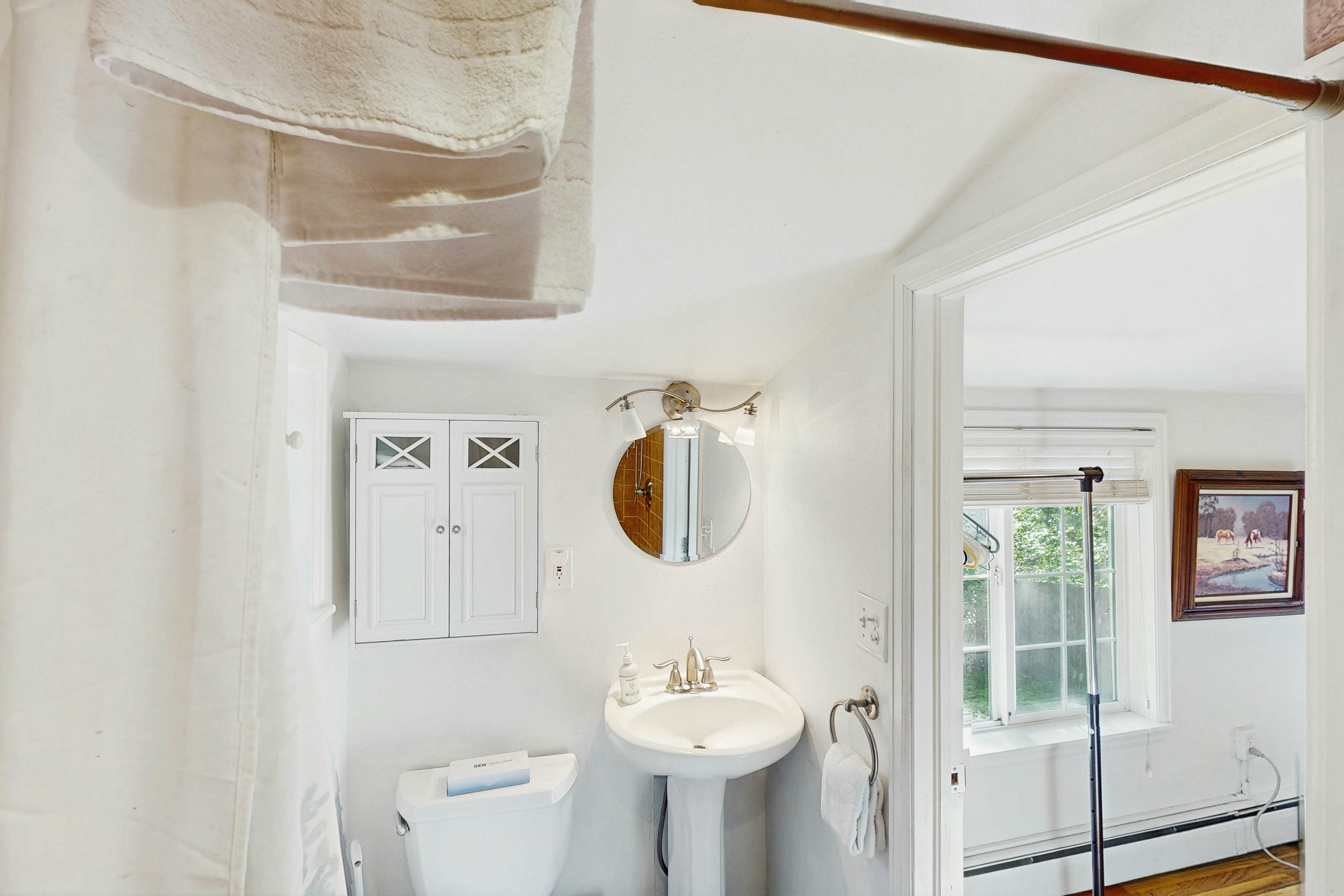 Little Lazy Bear Retreat