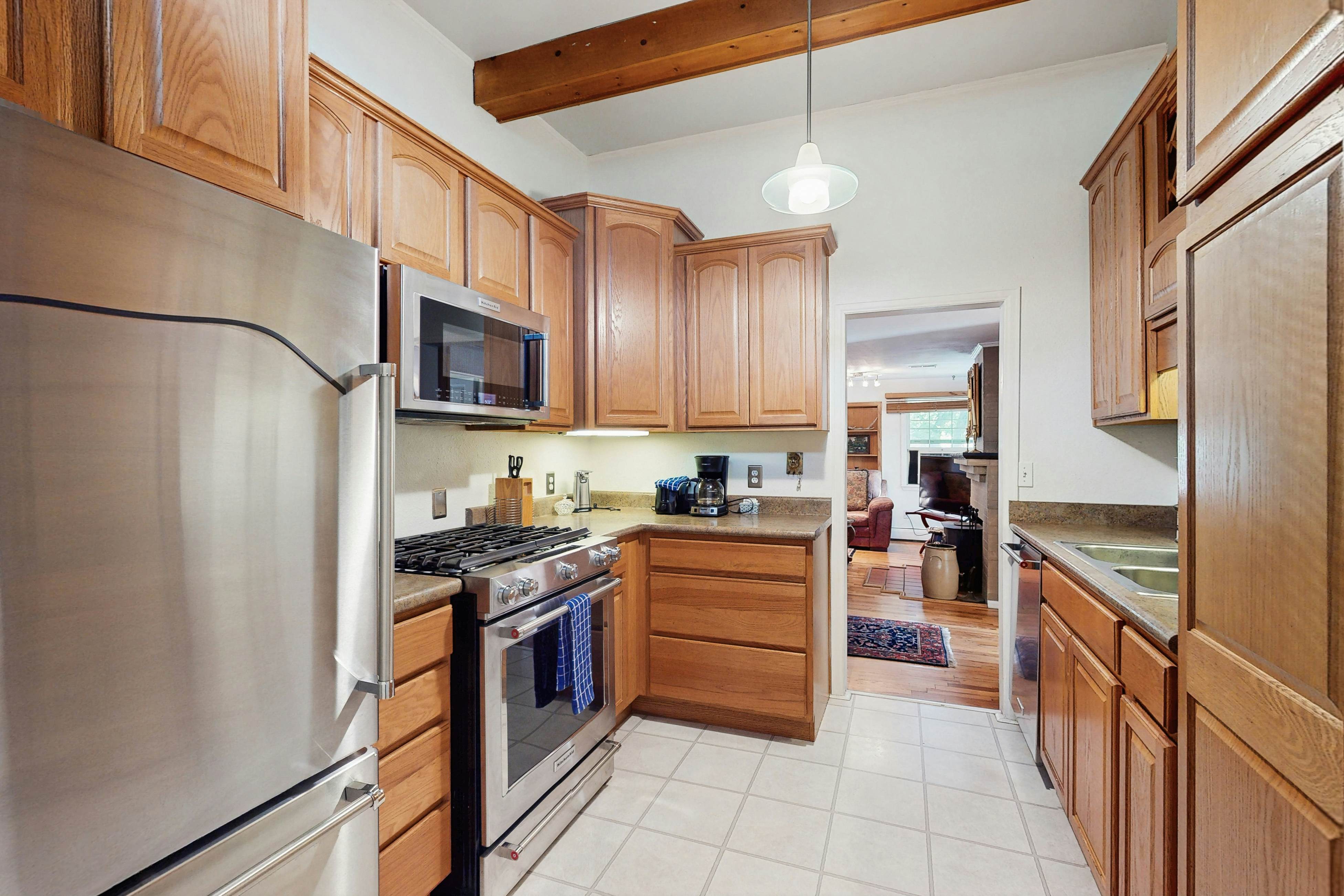 Little Lazy Bear Retreat