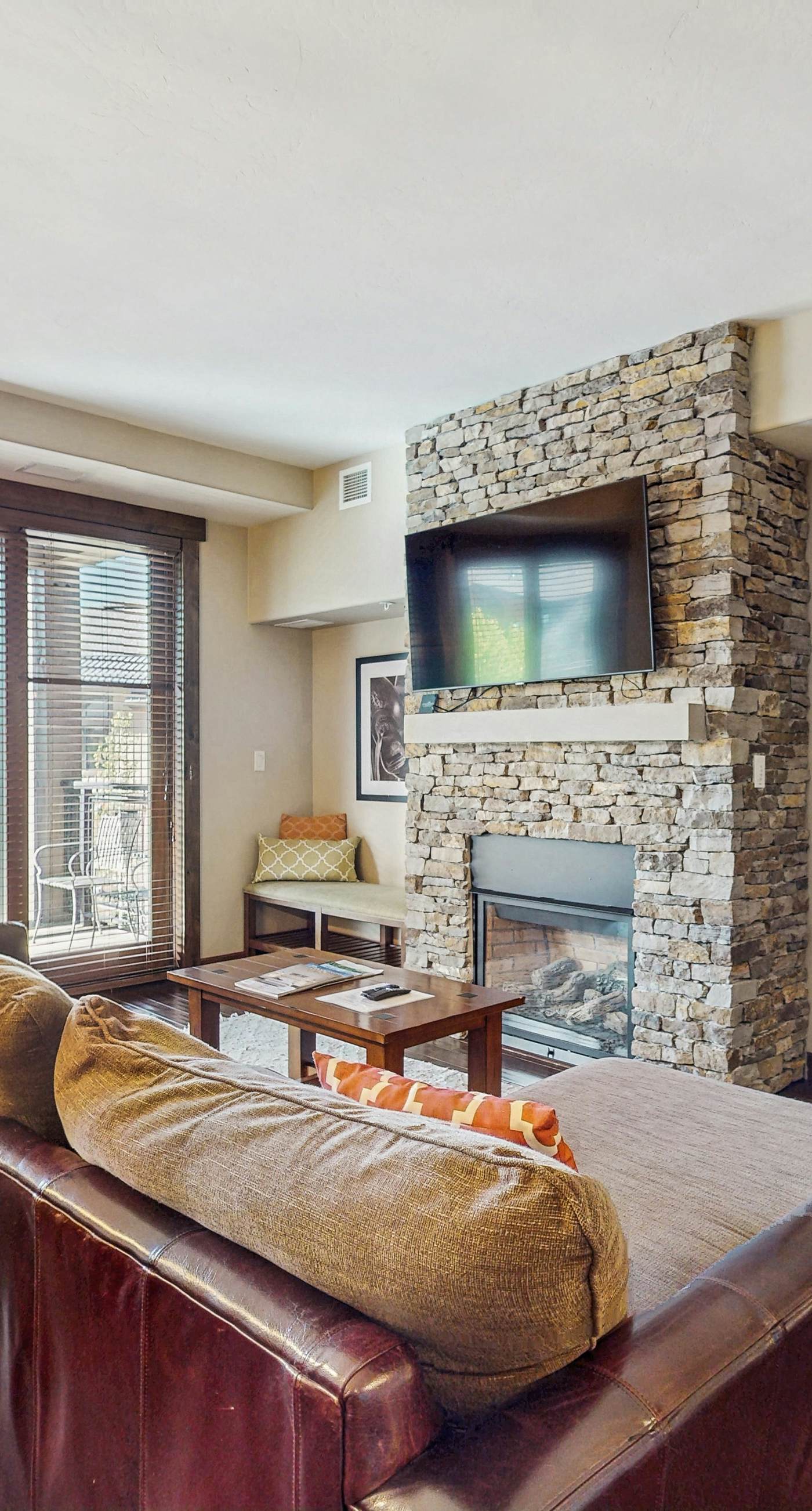 Trailhead Lodge 4115